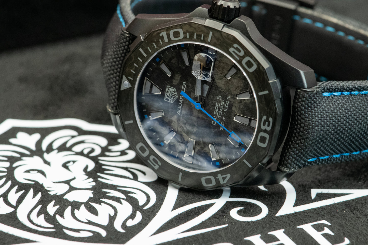 TAG Heuer Aquaracer Carbon Titanium Ref WBD218C.FC6447 Box And Papers