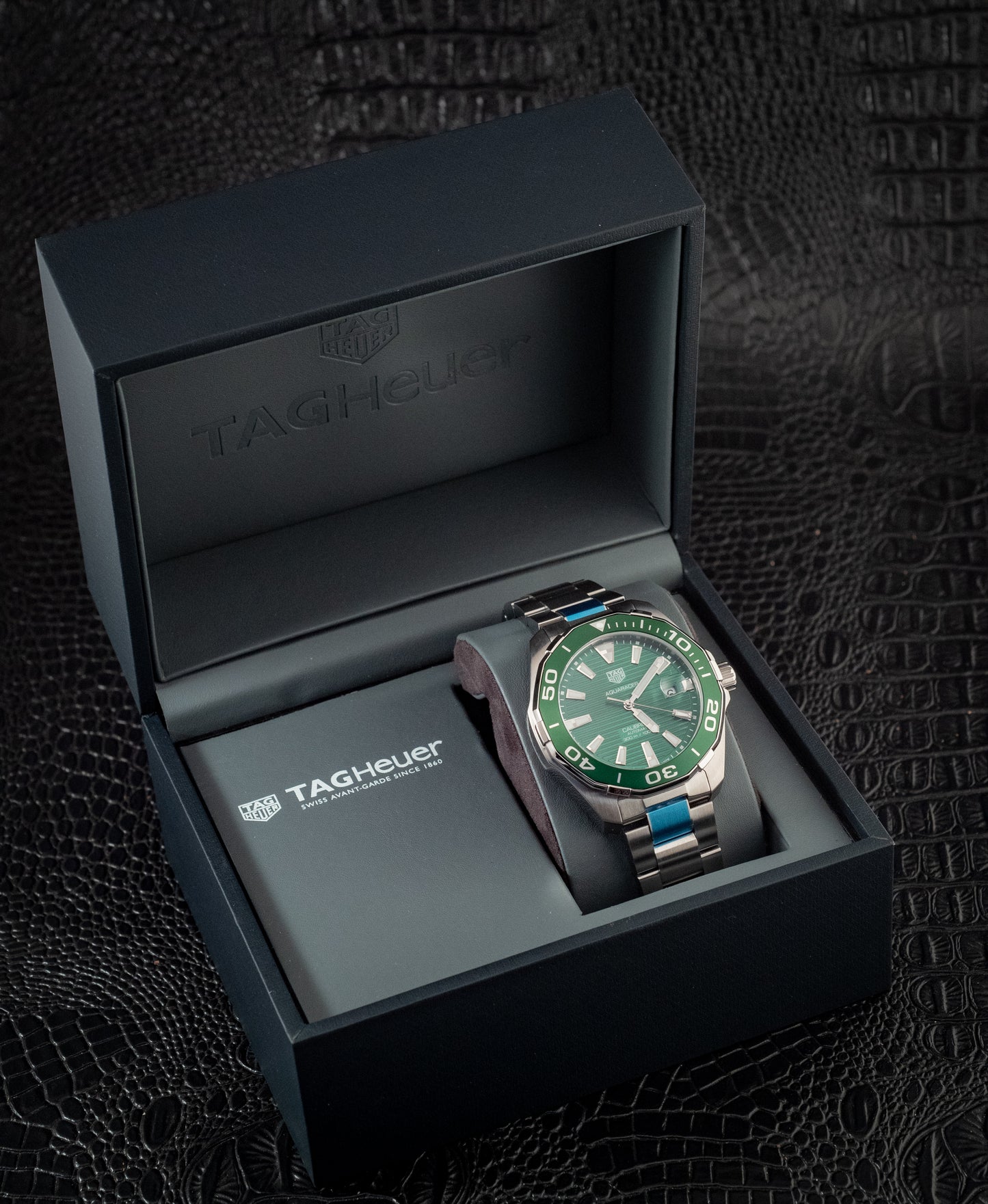 TAG Heuer Aquaracer 300M Green Stripes Box And Papers Ref WAY201S.BA0927