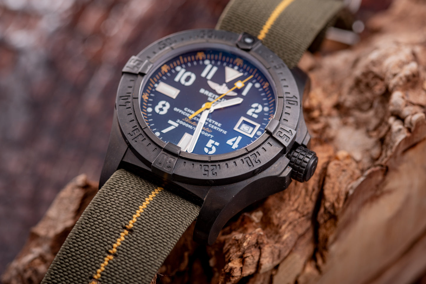 Breitling Seawolf Avenger Code Yellow 45mm Black Steel 1/1000 Reference Number A17330 Inner Box And Papers Additional Strap