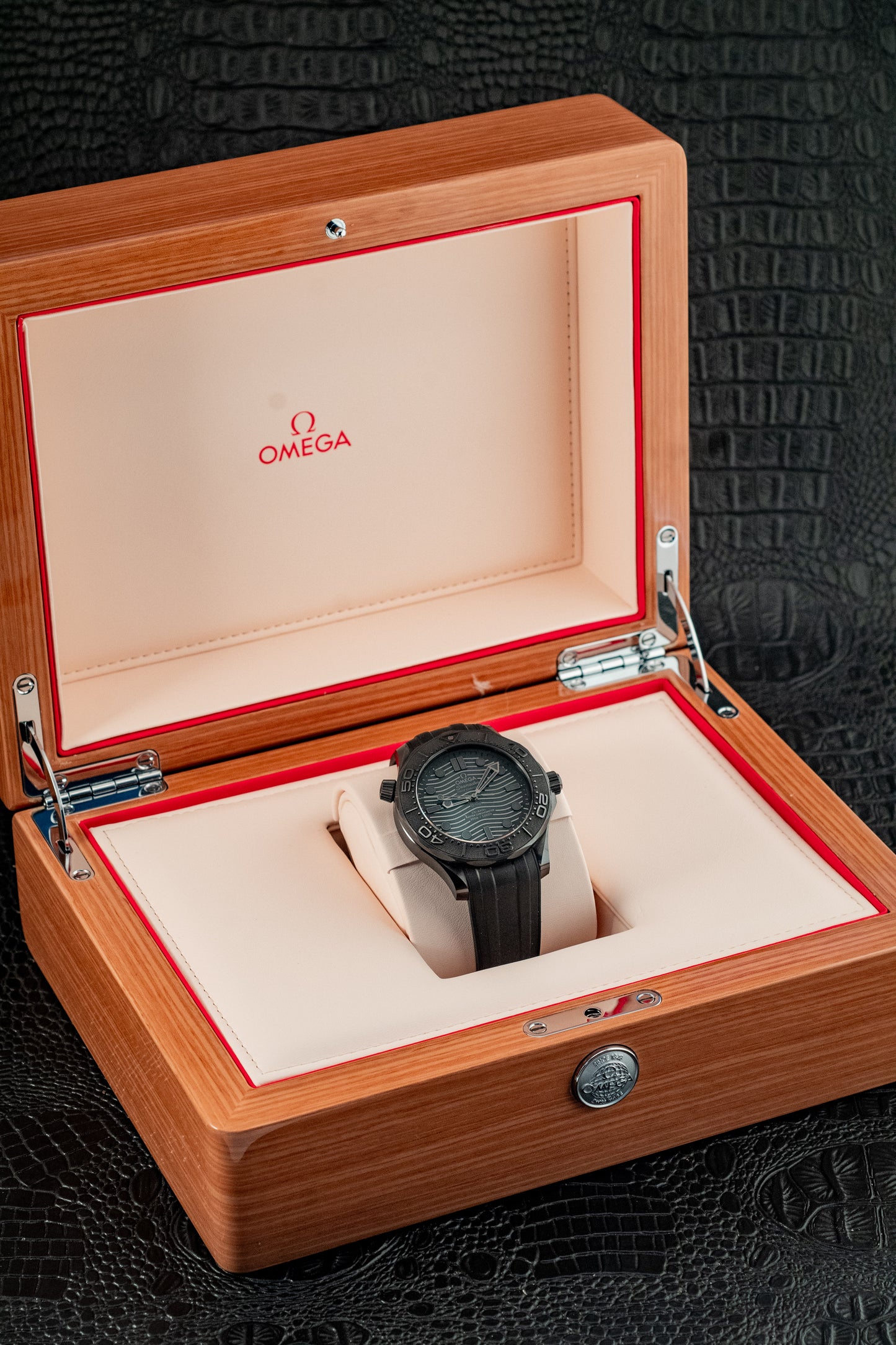 Omega Seamaster Diver 300M Black Ceramic 2024 Box And Papers 210.92.44.20.01.003