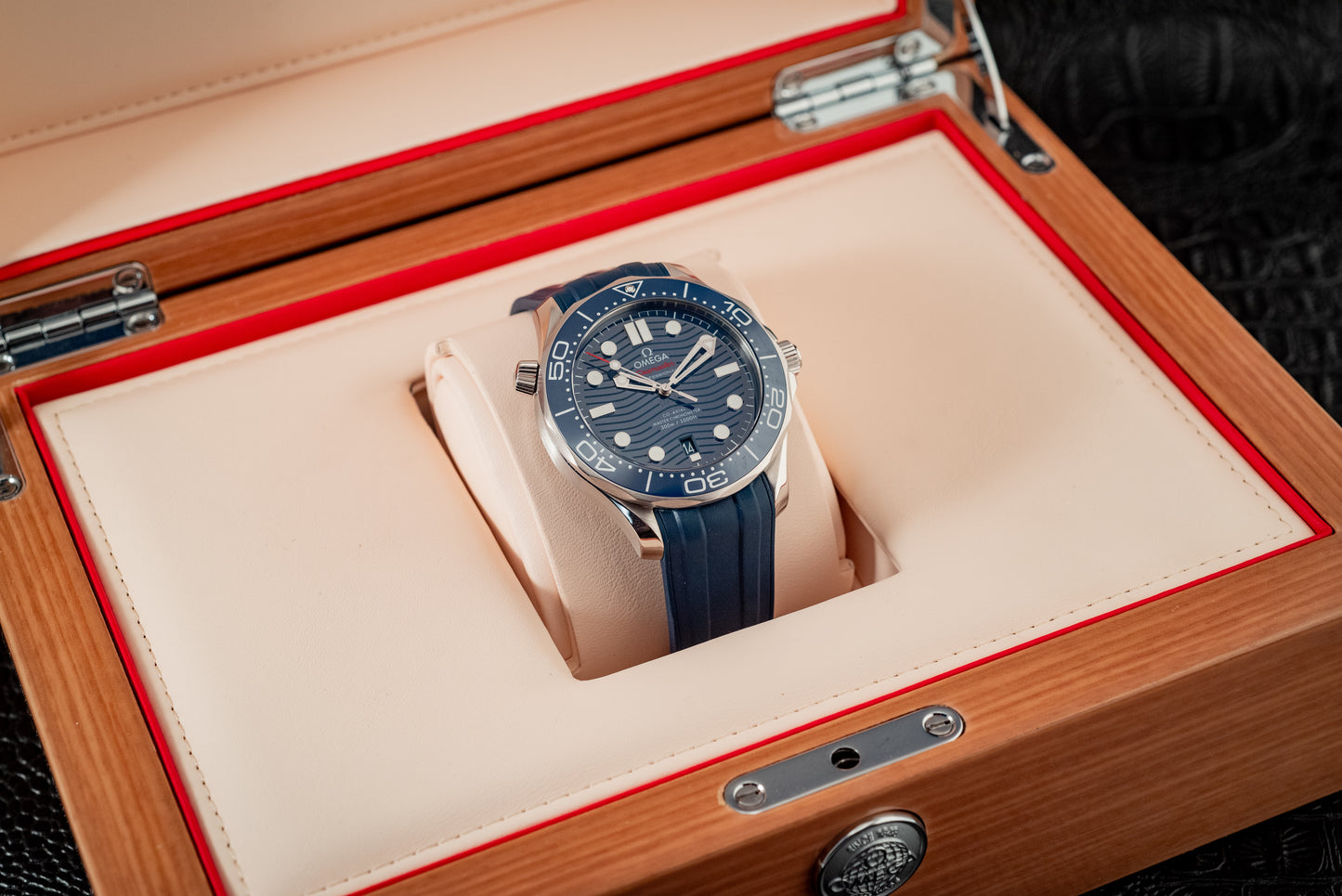 Omega Seamaster Diver 300m Blue Waves 2021 Box And Papers Ref 210.32.42.20.03.001