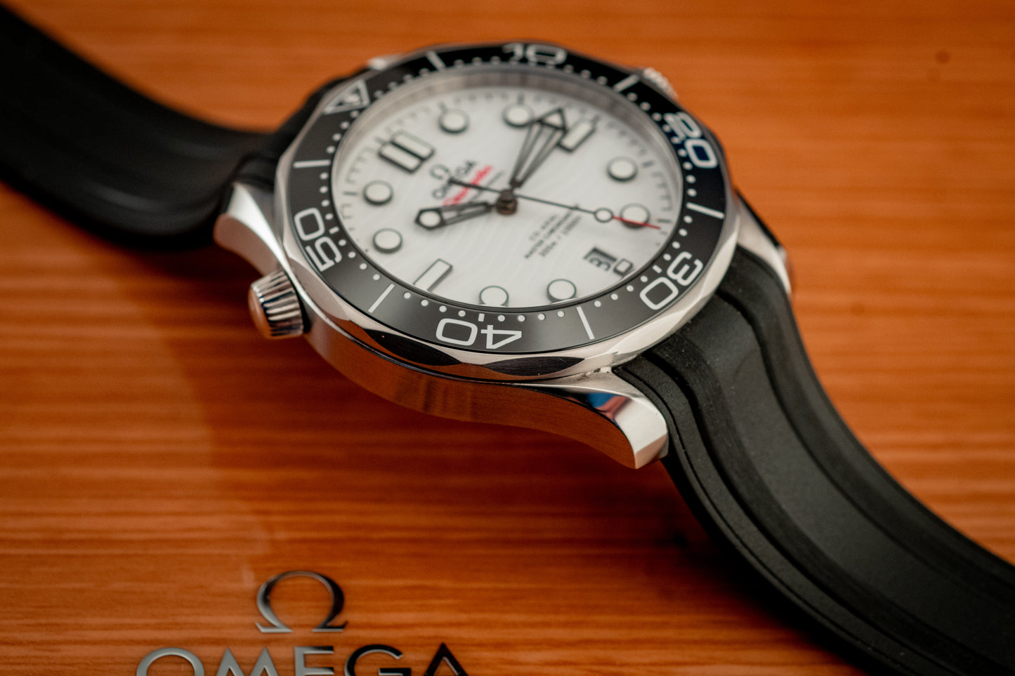Omega 2024 Seamaster Diver 300M 42MM White Wave Box And Papers Ref 210.32.42.20.04.001