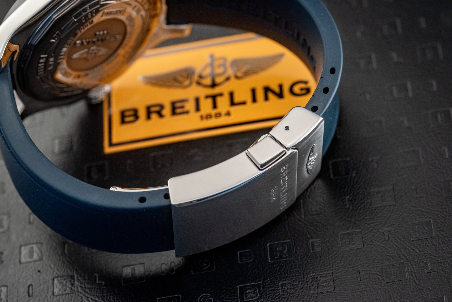 Breitling Avenger II GMT 43mm Ref A3239011/C872 Box And Papers