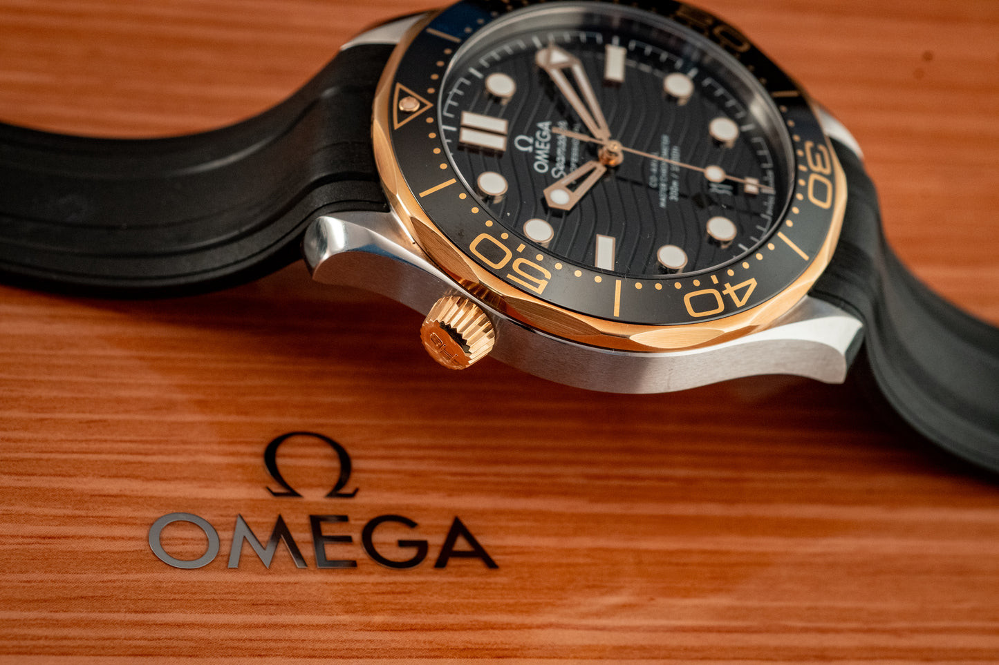 Omega Seamaster Senda Gold 300M Diver 2019 Box And Papers Ref 210.22.42.20.01.001