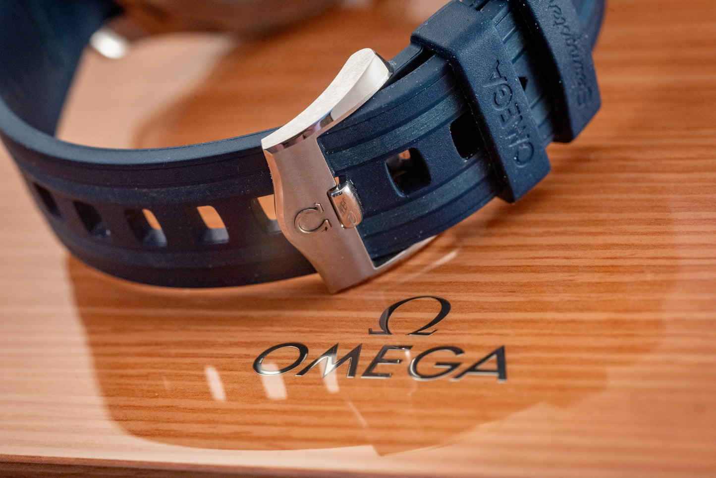 Omega Seamaster Diver 300M Co-Axial Master Chronometer Blue Dial Rubber Strap Watch 42mm Ref 210.32.42.20.03.001