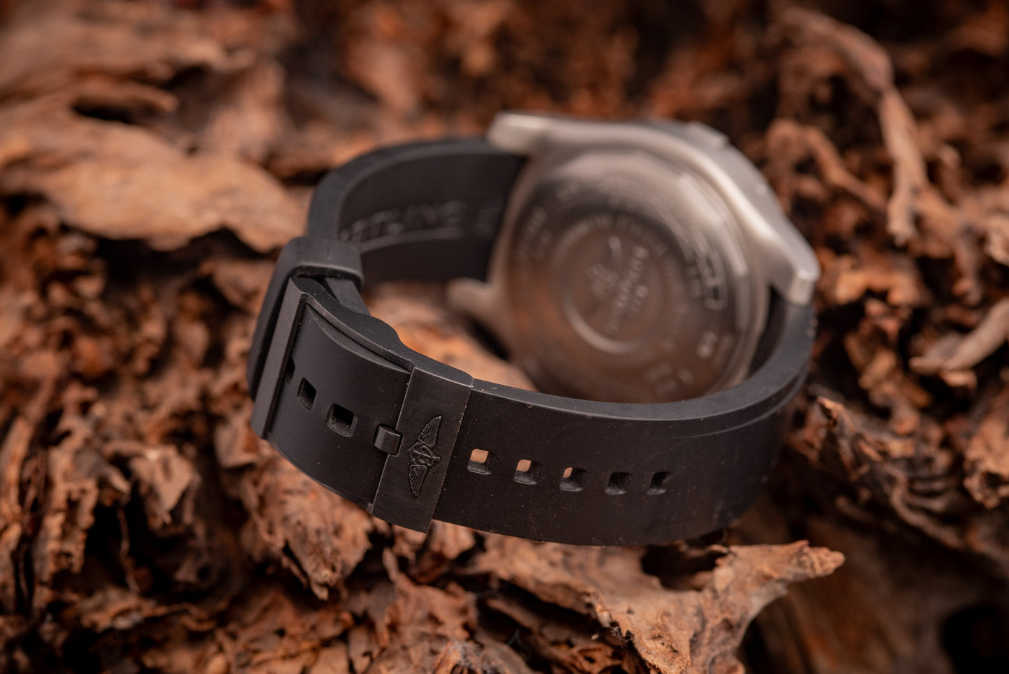 Breitling Avenger Bandit Titanium Ref Number E1338310/M534 Box And Papers 2 Additional Straps