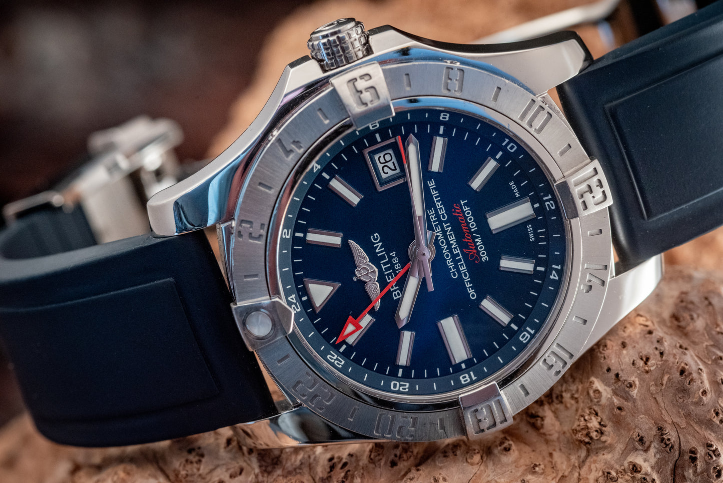 Breitling Avenger II GMT 43mm Ref A3239011/C872 Box And Papers