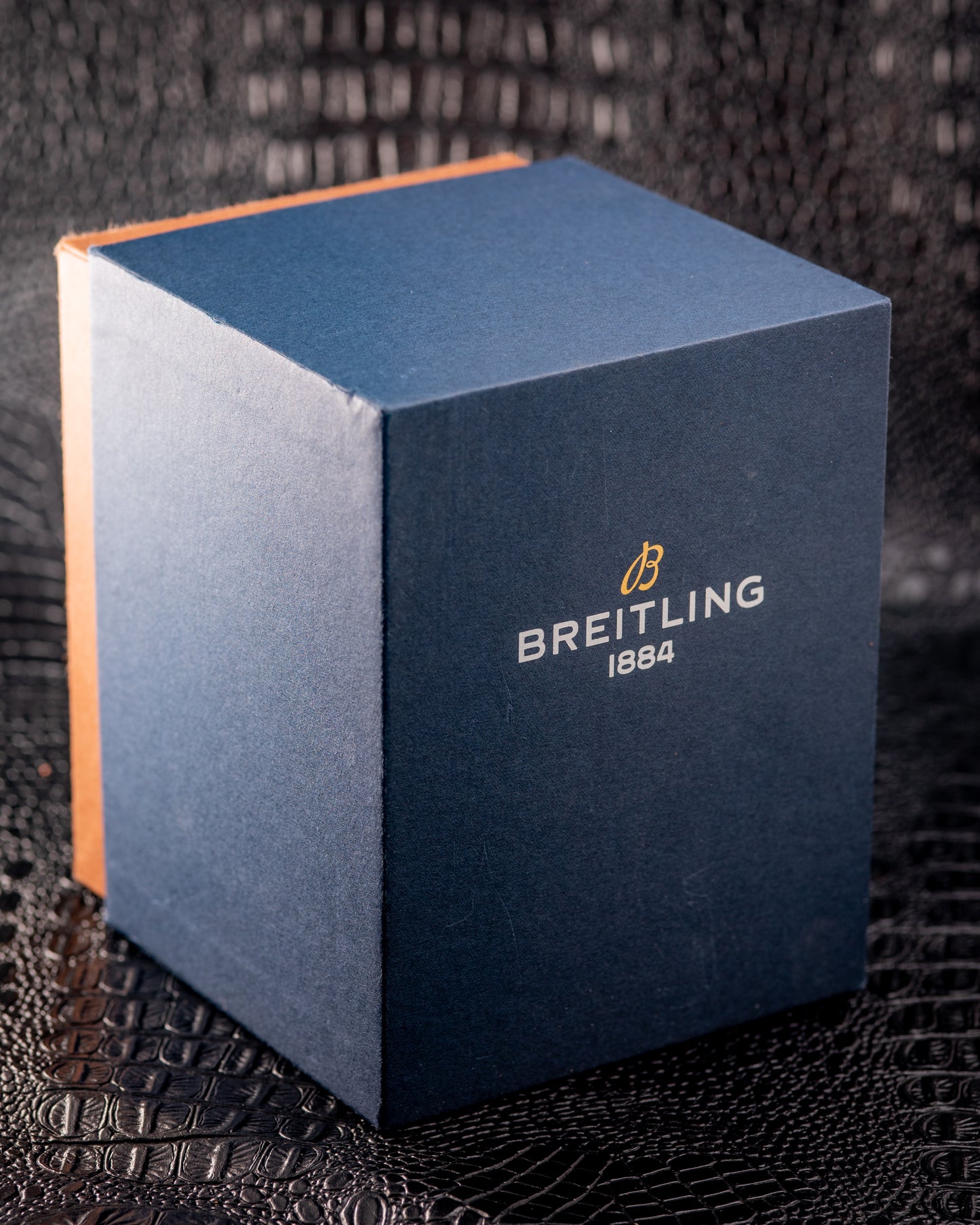Breitling Avenger Bandit Titanium Ref Number E1338310/M534 Box And Papers 2 Additional Straps