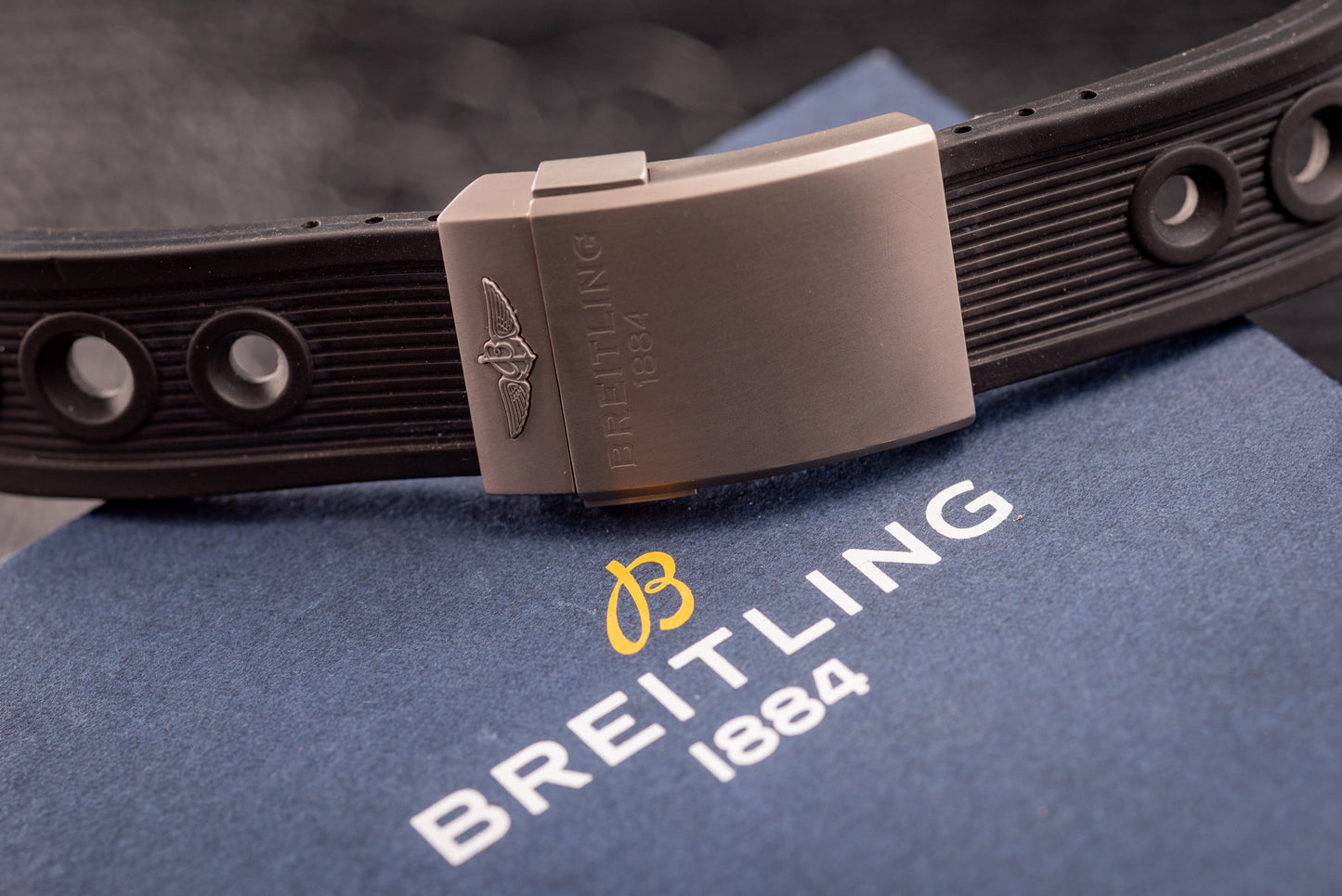 Breitling Avenger Bandit Titanium Ref Number E1338310/M534 Box And Papers 2 Additional Straps