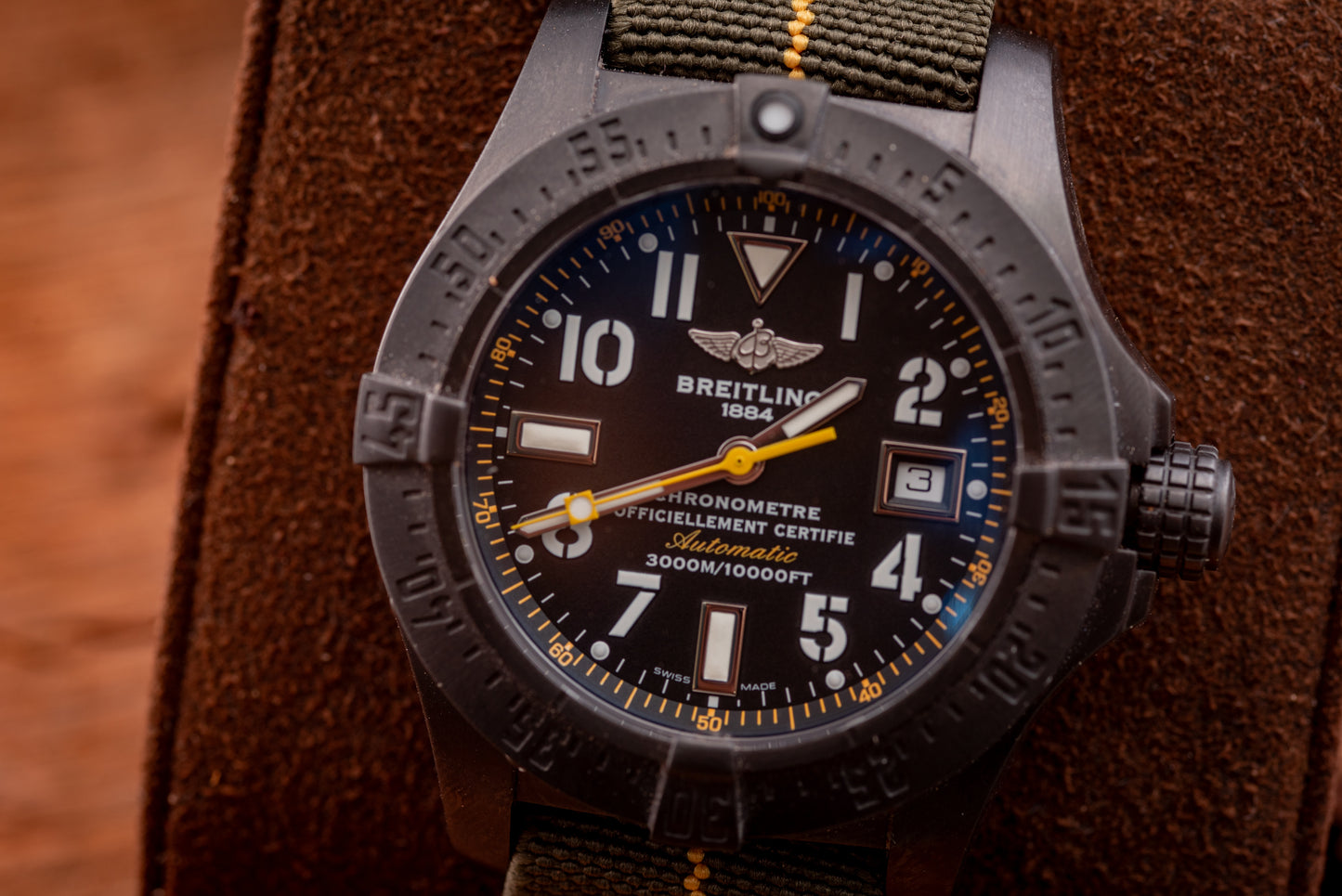 Breitling Seawolf Avenger Code Yellow 45mm Black Steel 1/1000 Reference Number A17330 Inner Box And Papers Additional Strap