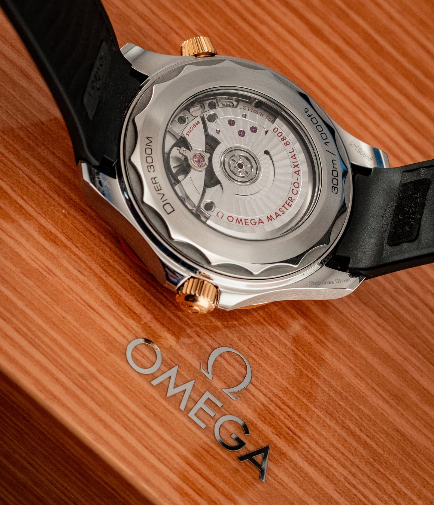 Omega Seamaster Senda Gold 300M Diver 2019 Box And Papers Ref 210.22.42.20.01.001