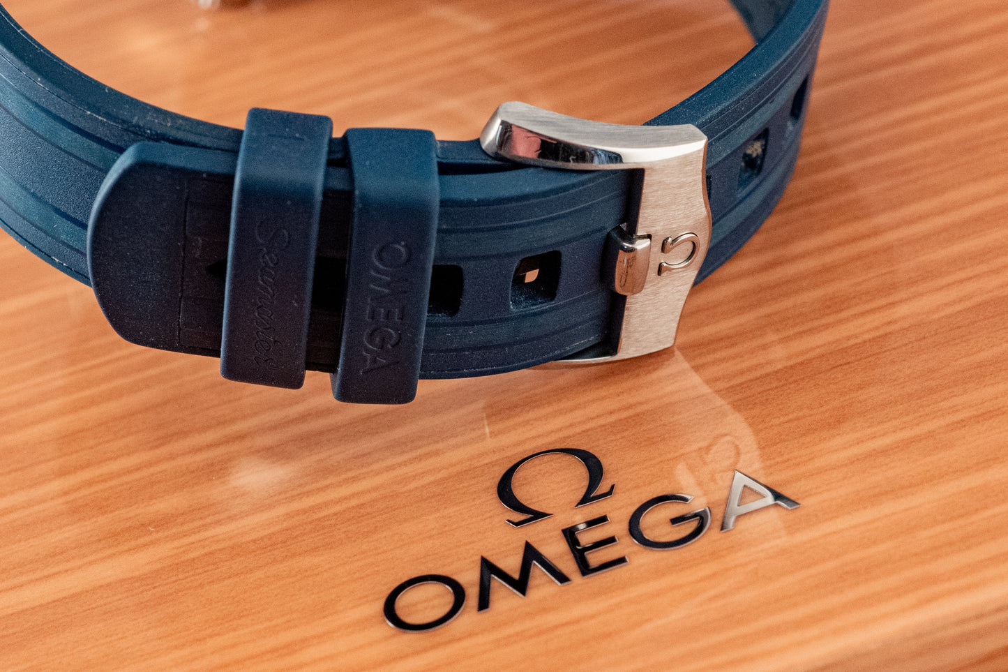 Omega Seamaster Diver 300m Blue Waves 2021 Box And Papers Ref 210.32.42.20.03.001