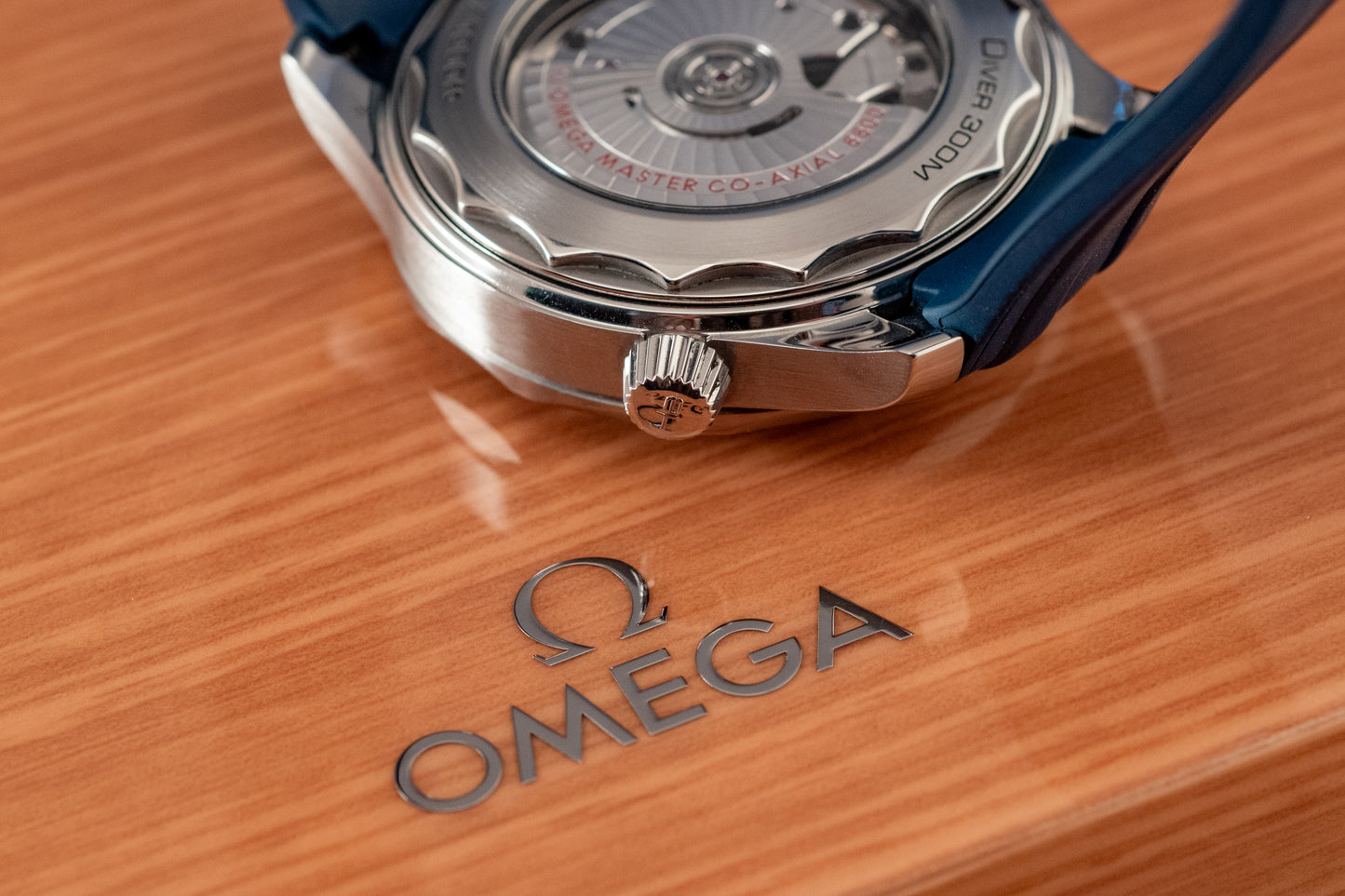 Omega Seamaster Diver 300m Blue Waves 2021 Box And Papers Ref 210.32.42.20.03.001
