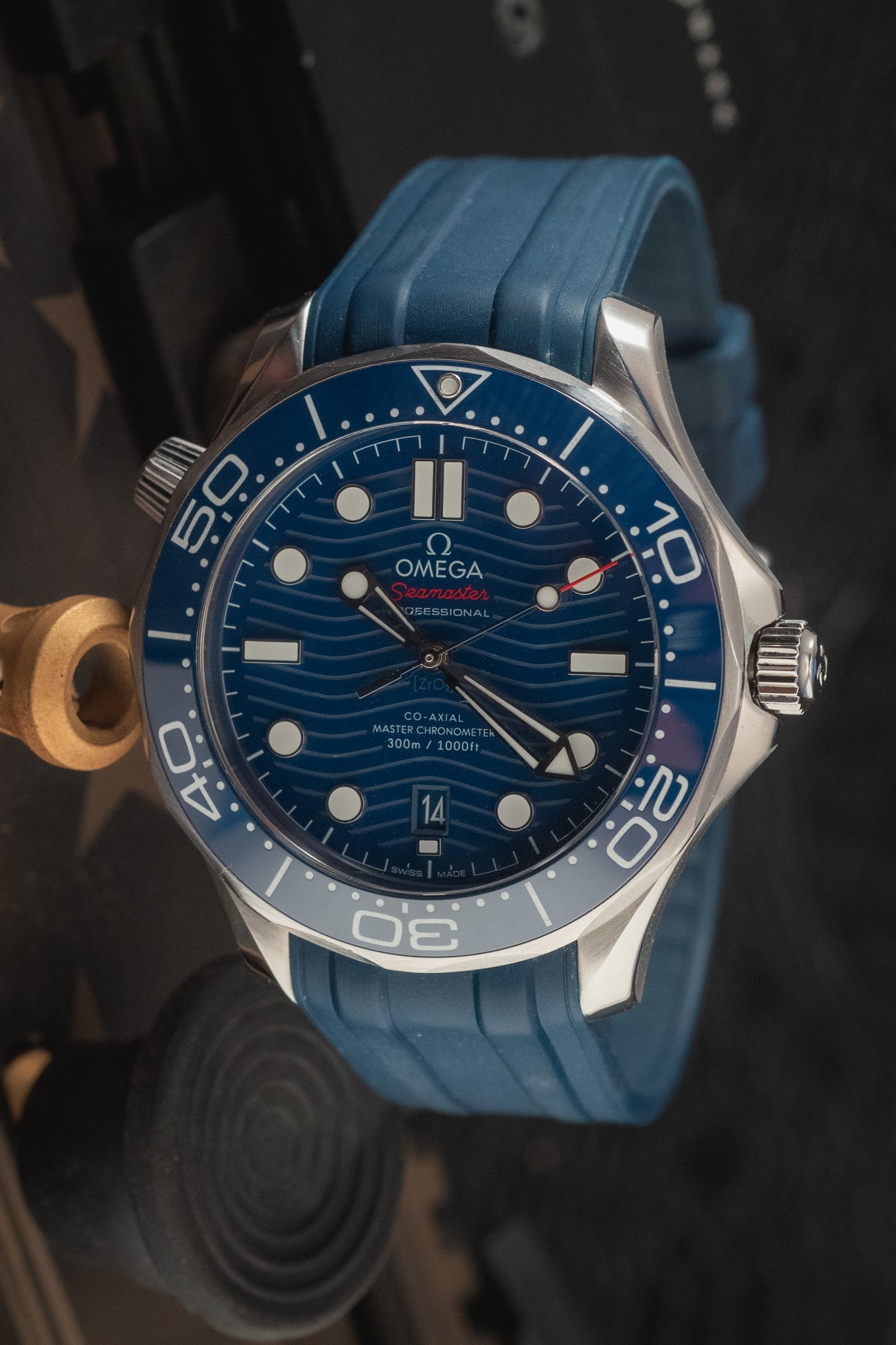 Omega Seamaster Diver 300m Blue Waves 2021 Box And Papers Ref 210.32.42.20.03.001