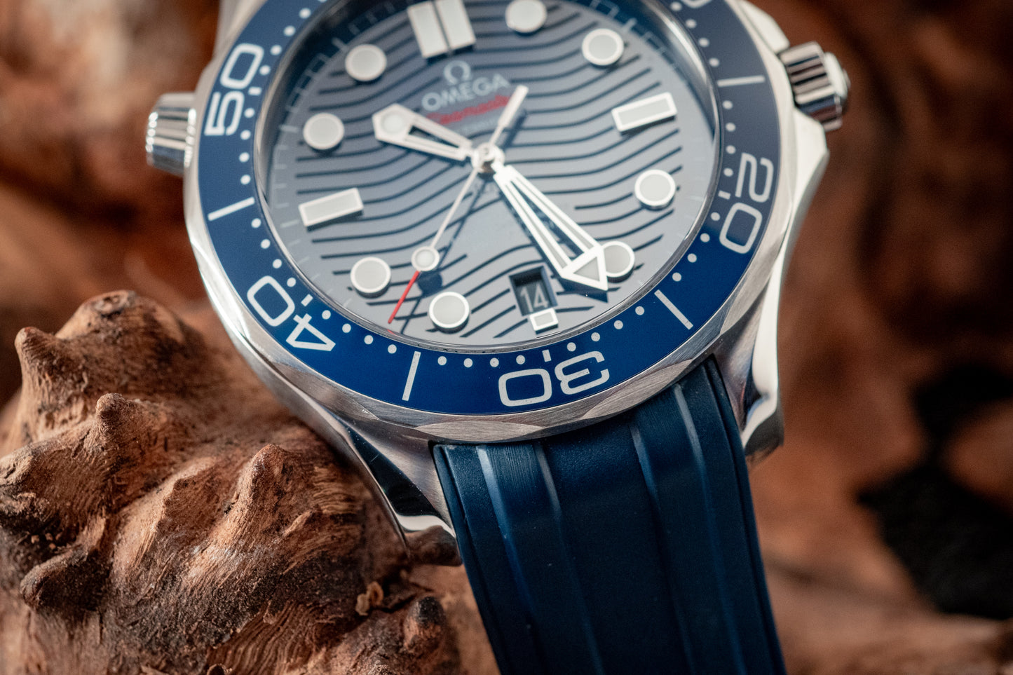 Omega Seamaster Diver 300m Blue Waves 2021 Box And Papers Ref 210.32.42.20.03.001