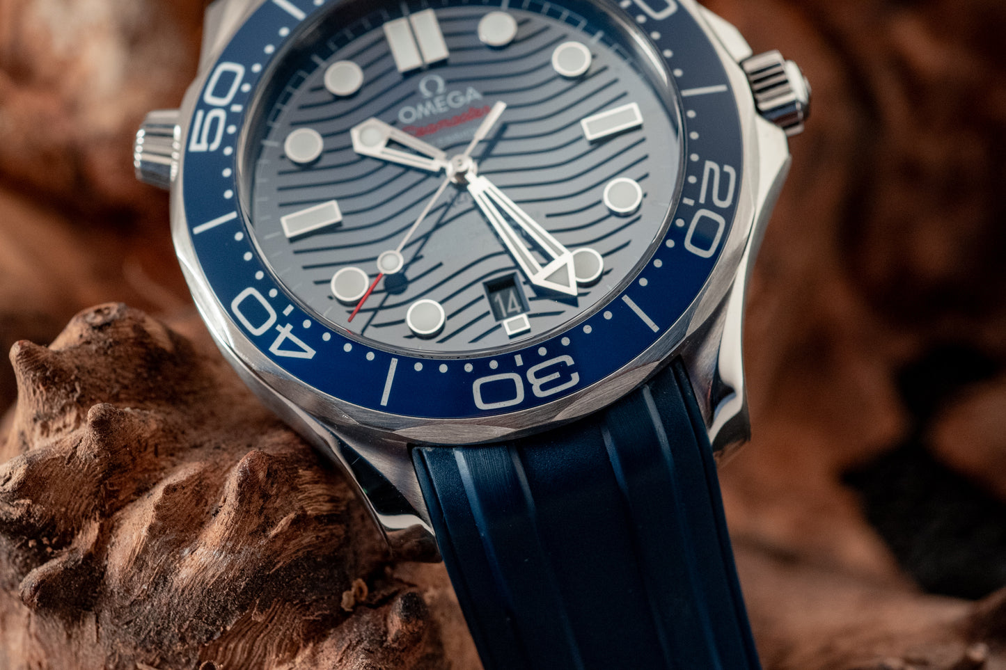 Omega Seamaster Diver 300m Blue Waves 2021 Box And Papers Ref 210.32.42.20.03.001