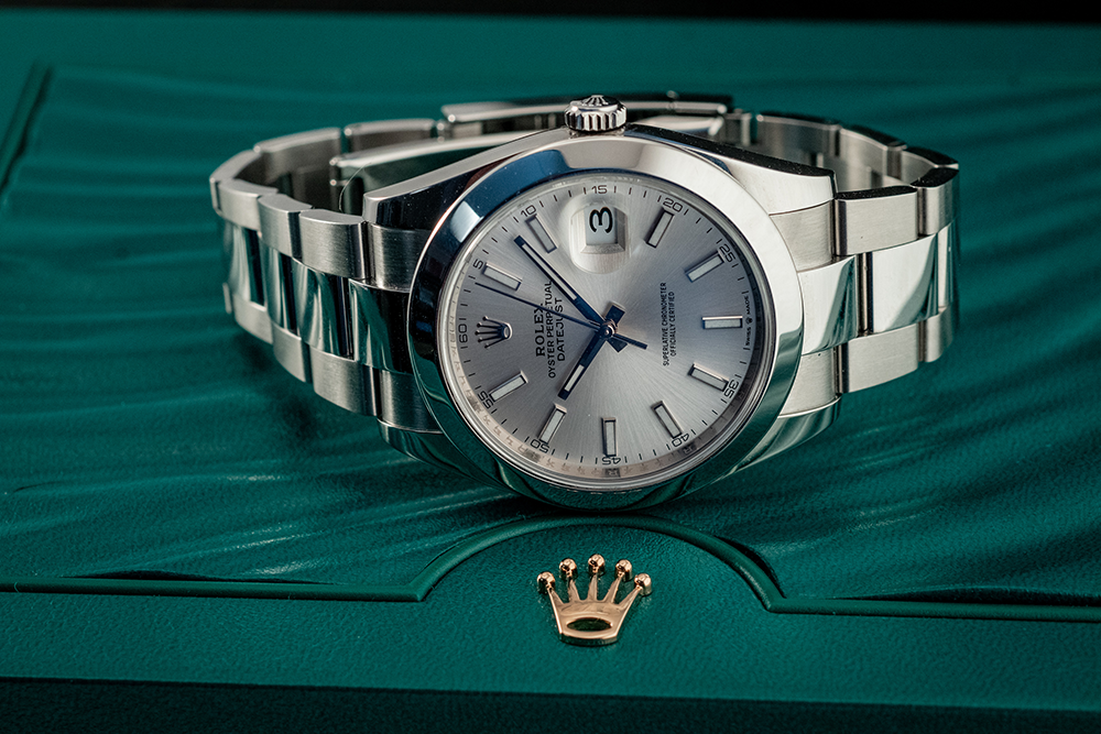 Rolex Datejust 41MM Oystersteel Ref 126300 Box And Papers 2019 Silver Oyster Bracelet Silver Bezel