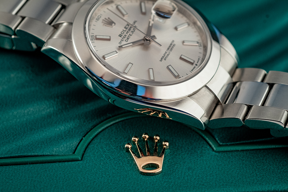 Rolex Datejust 41MM Oystersteel Ref 126300 Box And Papers 2019 Silver Oyster Bracelet Silver Bezel