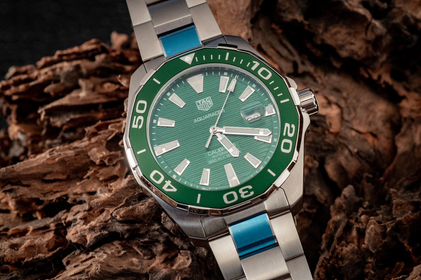 TAG Heuer Aquaracer 300M Green Stripes Box And Papers Ref WAY201S.BA0927