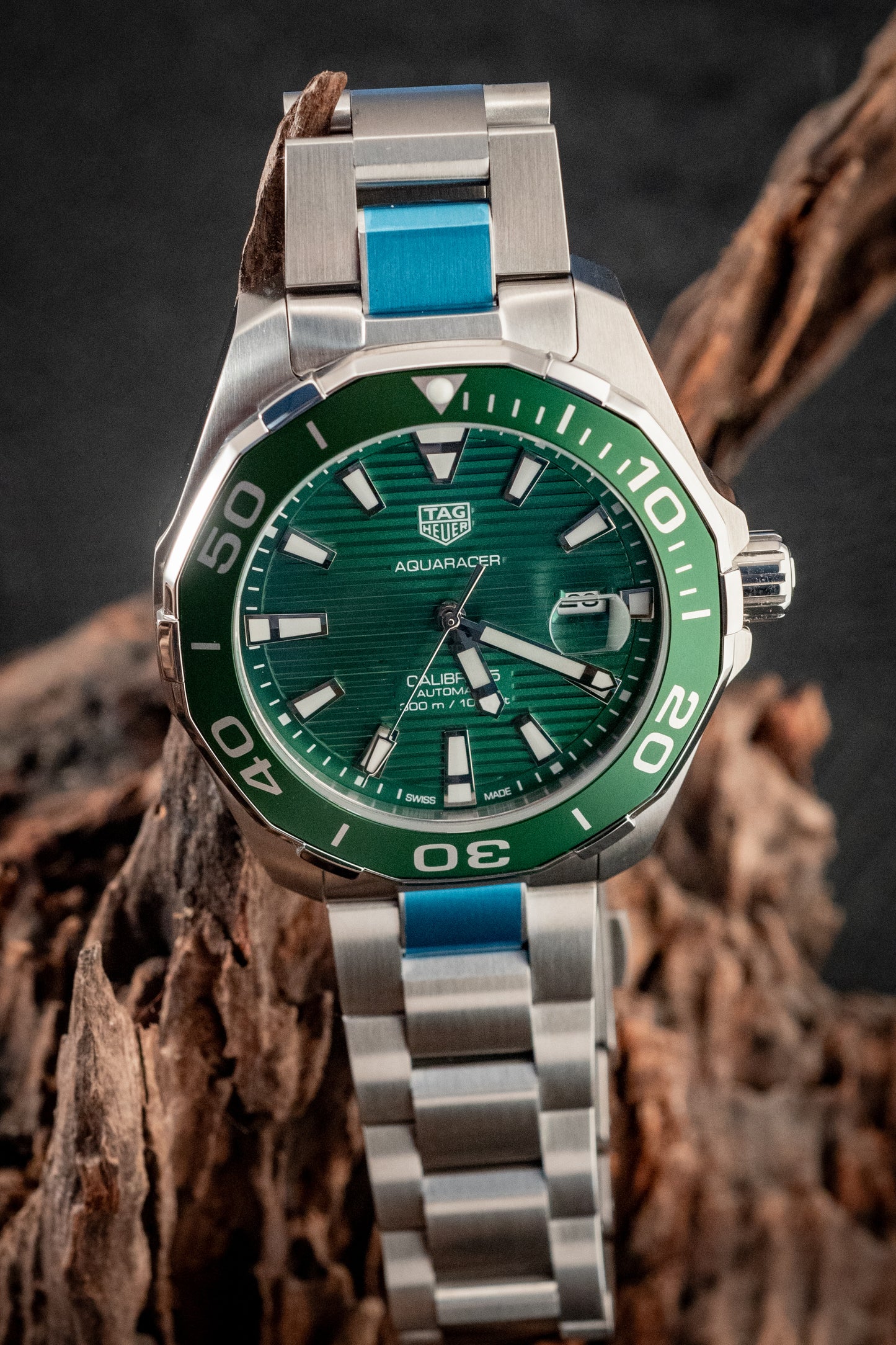 TAG Heuer Aquaracer 300M Green Stripes Box And Papers Ref WAY201S.BA0927