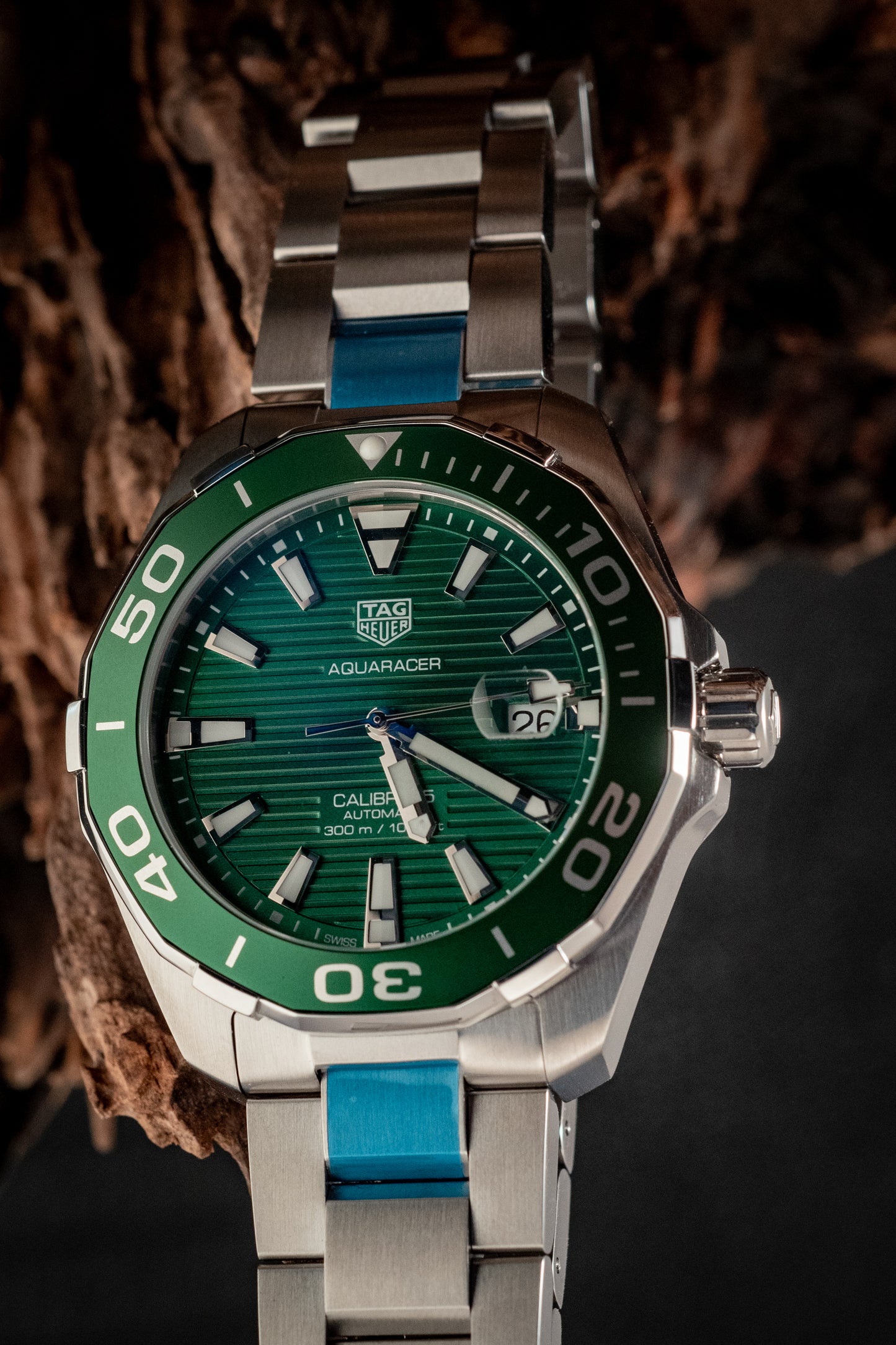 TAG Heuer Aquaracer 300M Green Stripes Box And Papers Ref WAY201S.BA0927