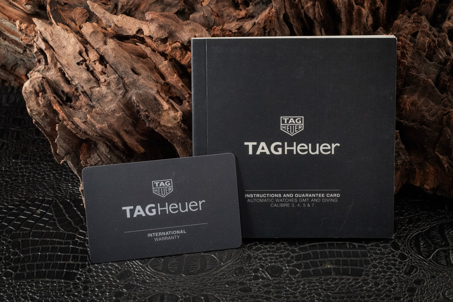 TAG Heuer Aquaracer 300M Green Stripes Box And Papers Ref WAY201S.BA0927