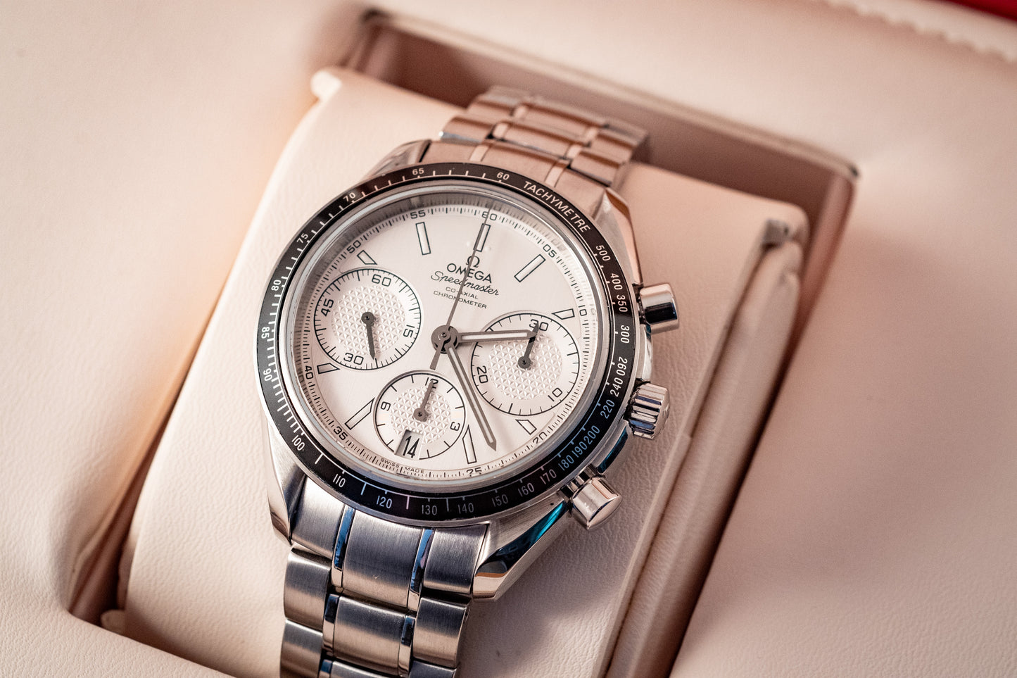 Omega Speedmaster Racing 2021 White Dial Box And Papers Ref 326.30.40.50.02.001