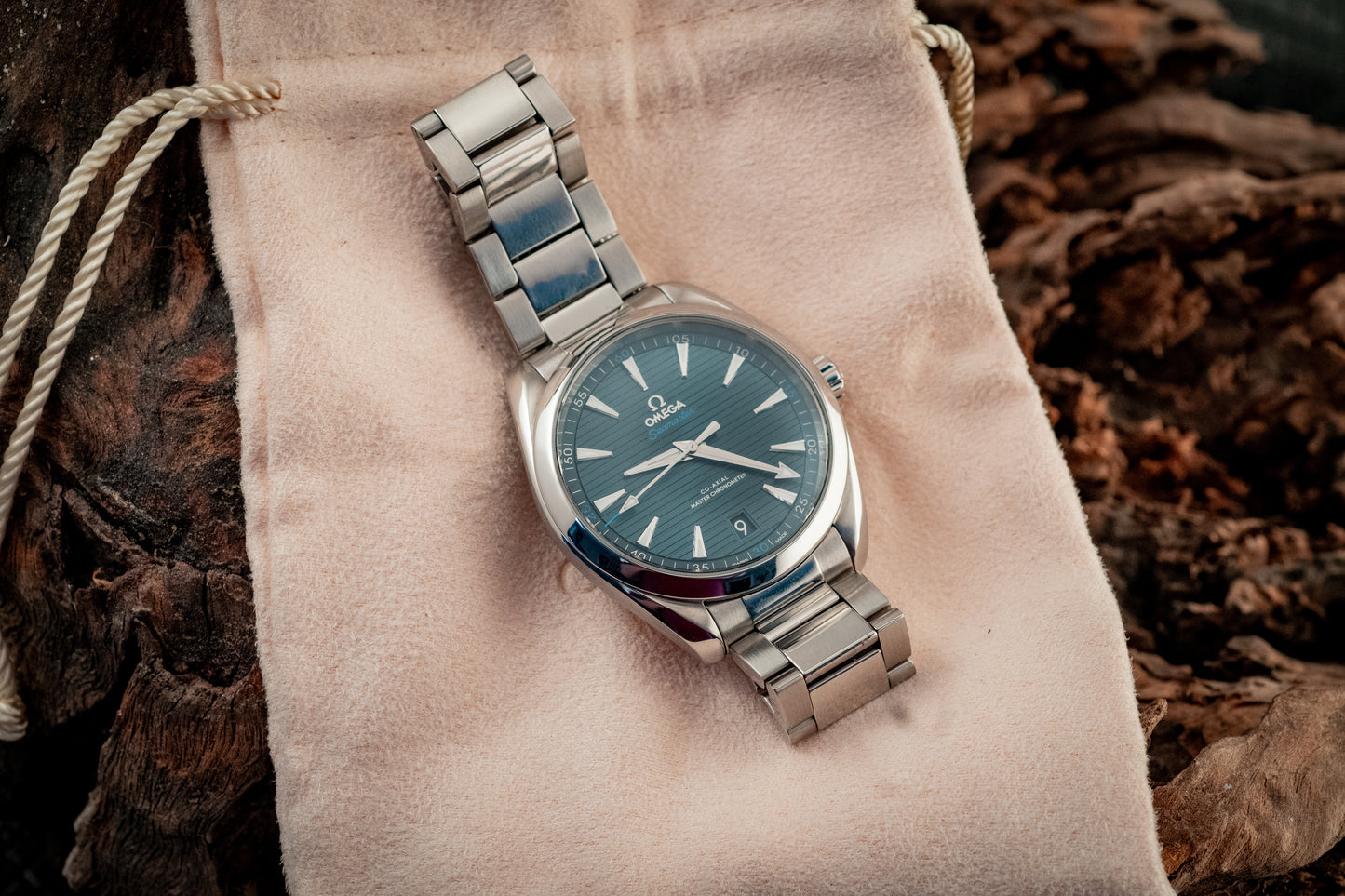 Omega Seamaster Aqua Terra Blue Dial 41MM 2024 Ref 220.10.41.21.03.001 Box And Papers