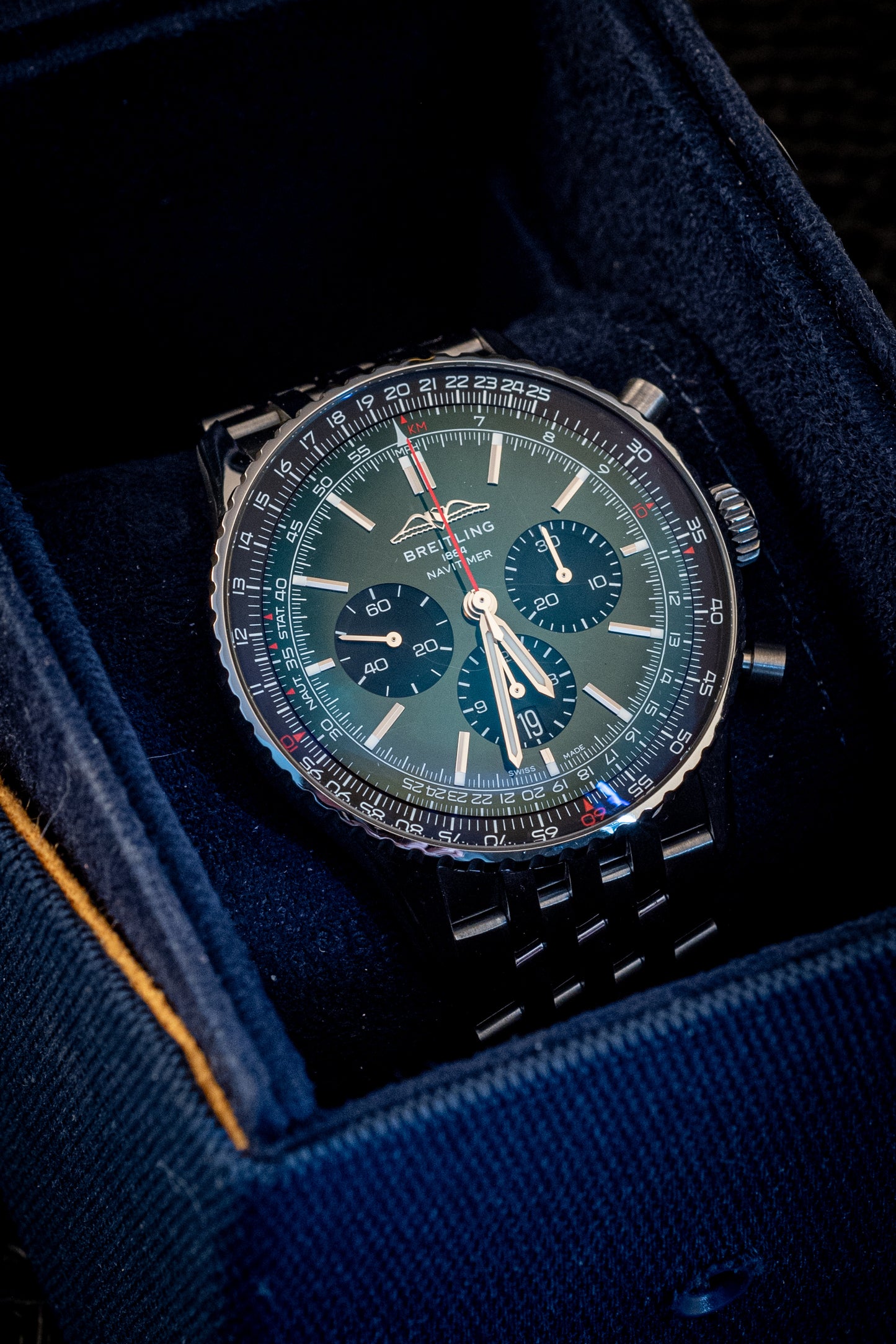 Breitling 2022 Navitimer 1 B01 Chronograph Green Dial Box And Papers Ref AB0137241L1A1