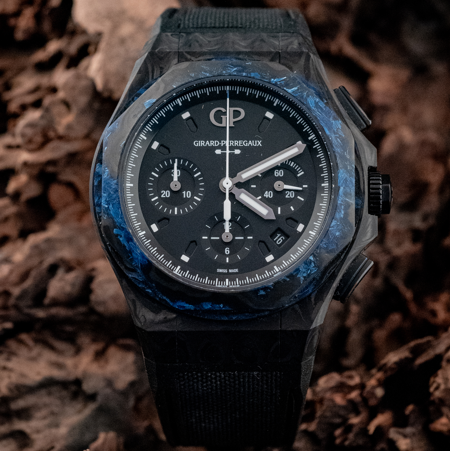 Girard Perregaux Laureato Absolute Wired 2022 Box And Papers Ref 81060-36-694-FH6A