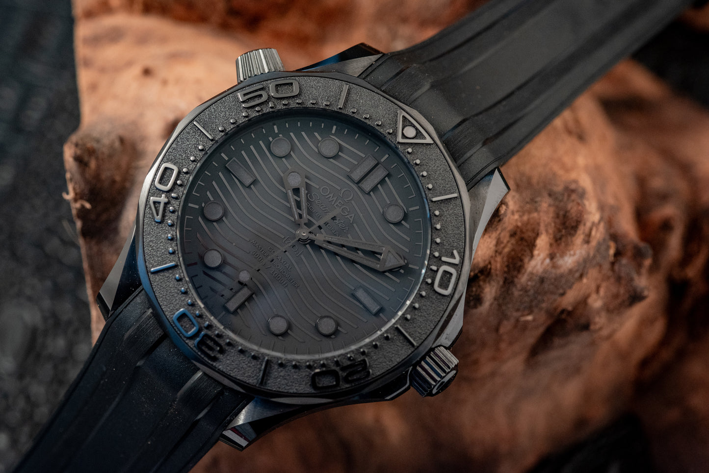 Omega Seamaster Diver 300M Black Ceramic 2023 Box And Papers 210.92.44.20.01.003