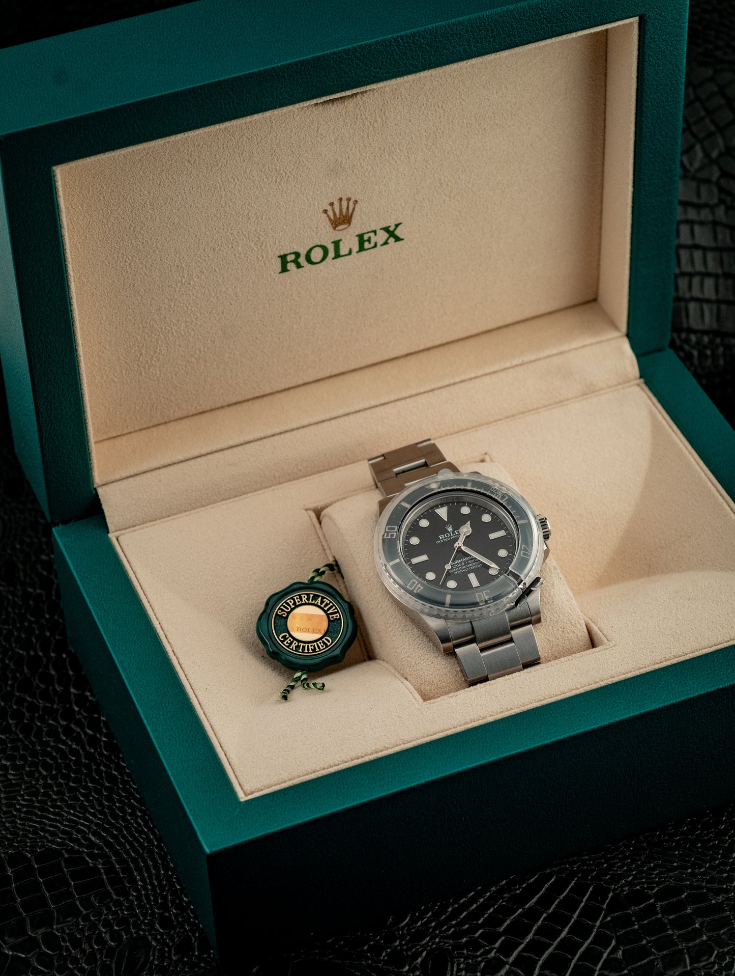 Rolex Submariner December 2021 Black No-date Full Set 41mm Box And Papers Ref 124060