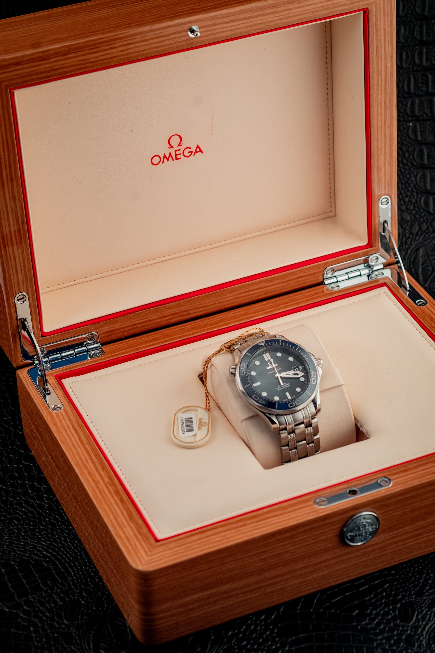 Omega 2022 Seamaster Diver 300m 41mm Blue Dial Ref 212.30.41.20.03.001