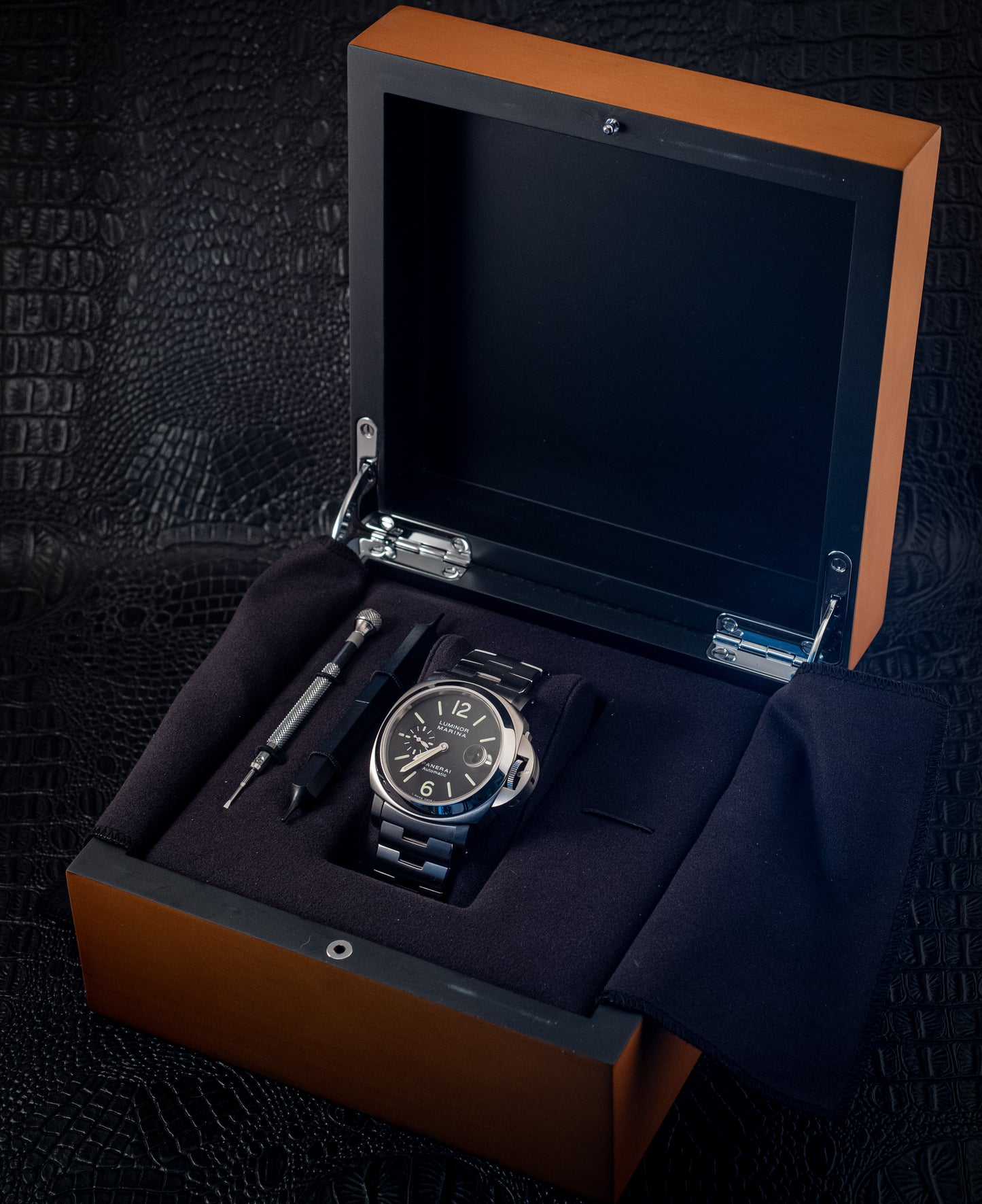 Panerai Luminor Marina On Bracelet Box And Papers Ref PAM00299