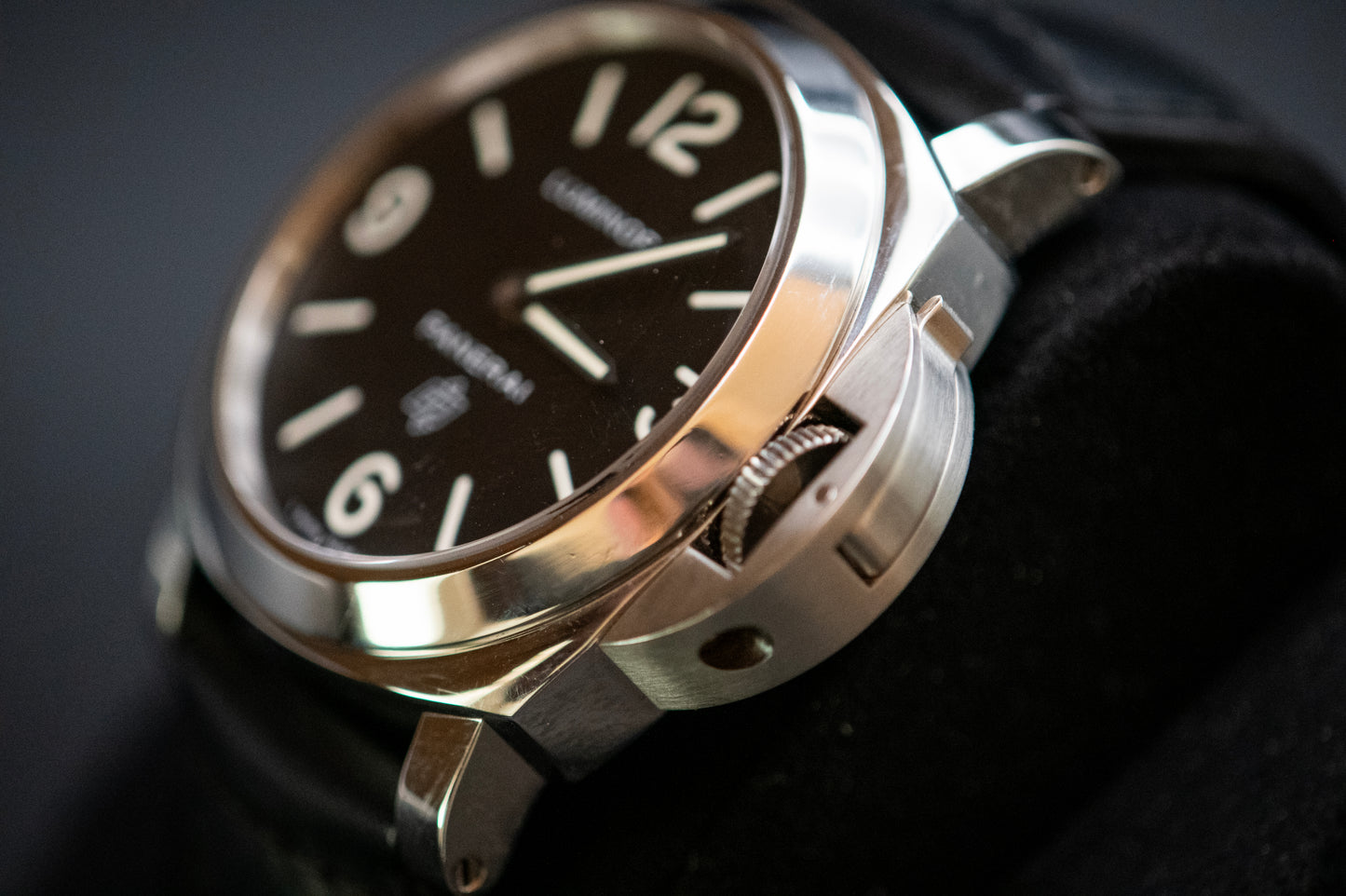 Panerai Luminor PAM00000 Box And Papers