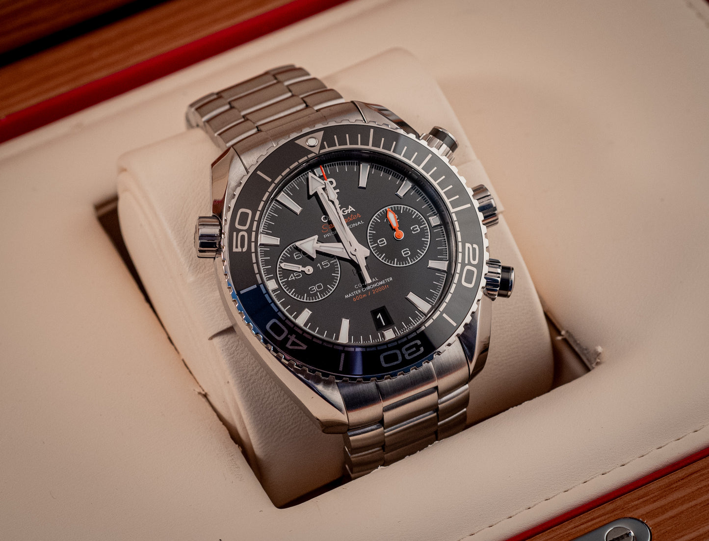 Omega Seamaster Planet Ocean Chronograph Ref 215.30.46.51.01.001 Box And Papers