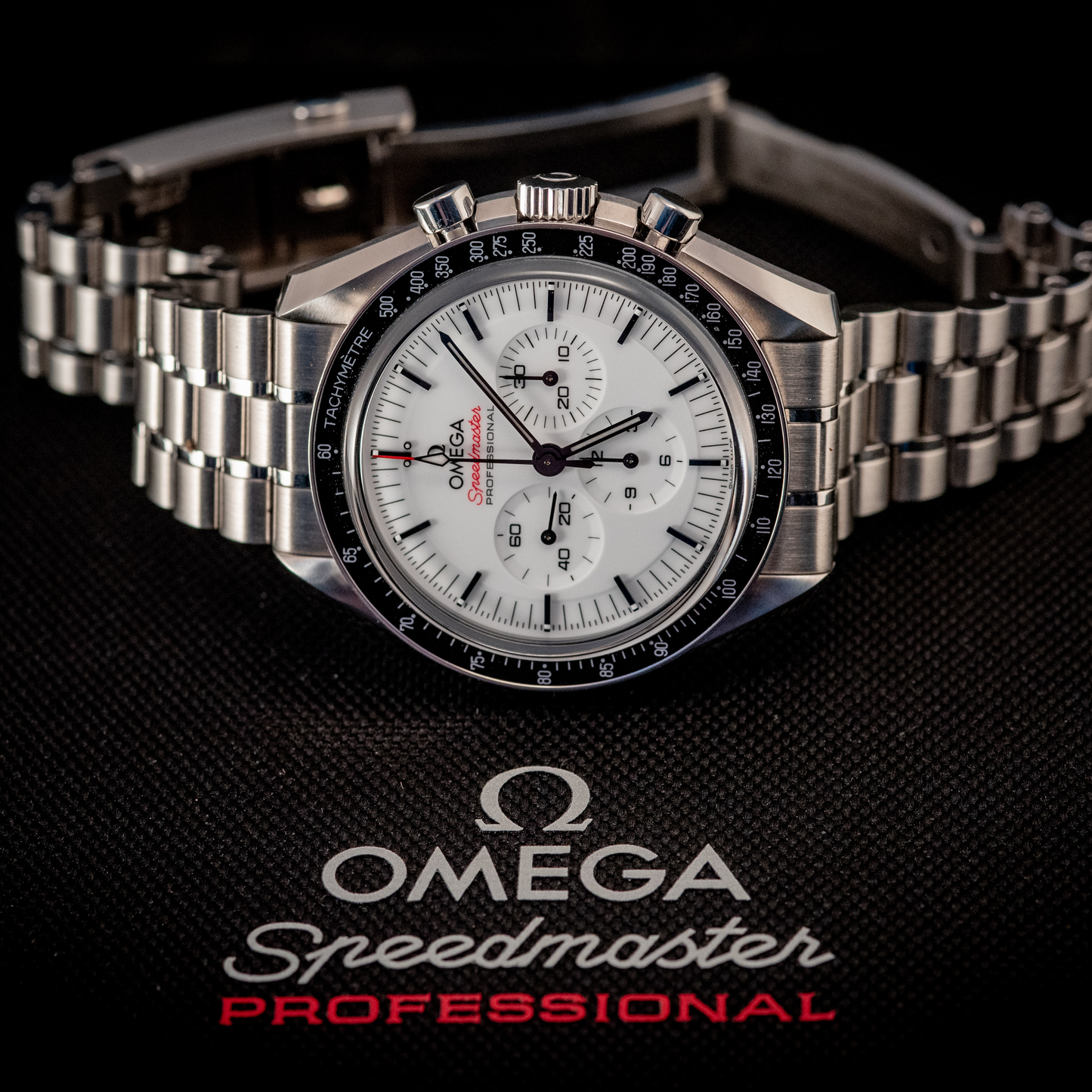 Omega Speedmaster Professional Moonwatch 2025 Box And Papers Ref 310.30.42.50.04.001