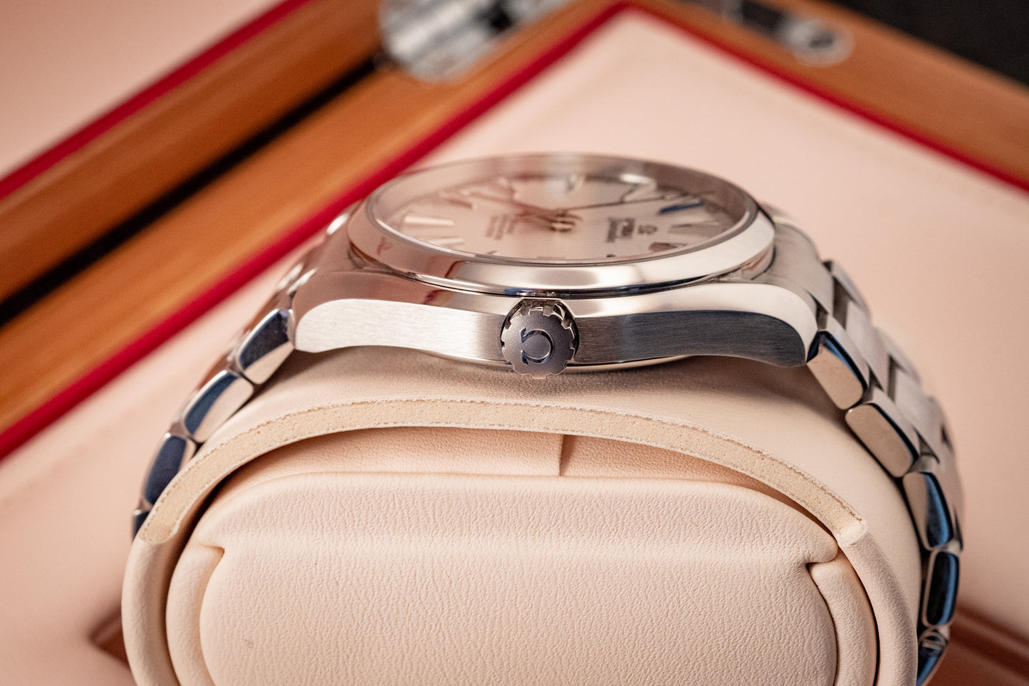 Omega Seamaster Aqua Terra White Dial 2021 Box And Papers Ref 231.10.42.21.02.001