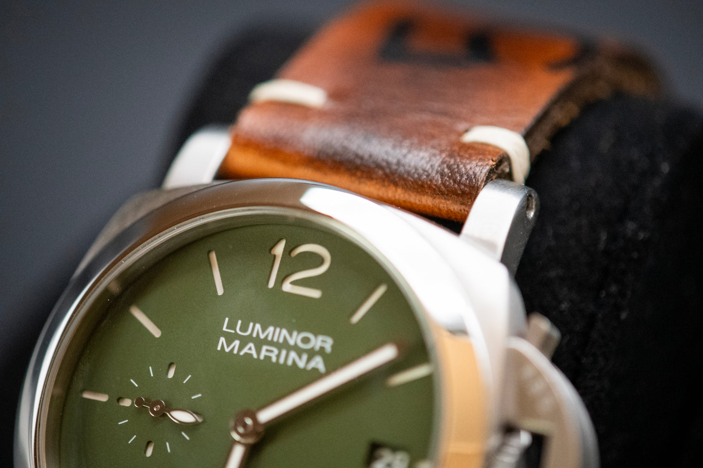 Panerai Luminor Quaranta Verde Militare 40mm Limited Ed Pam01304