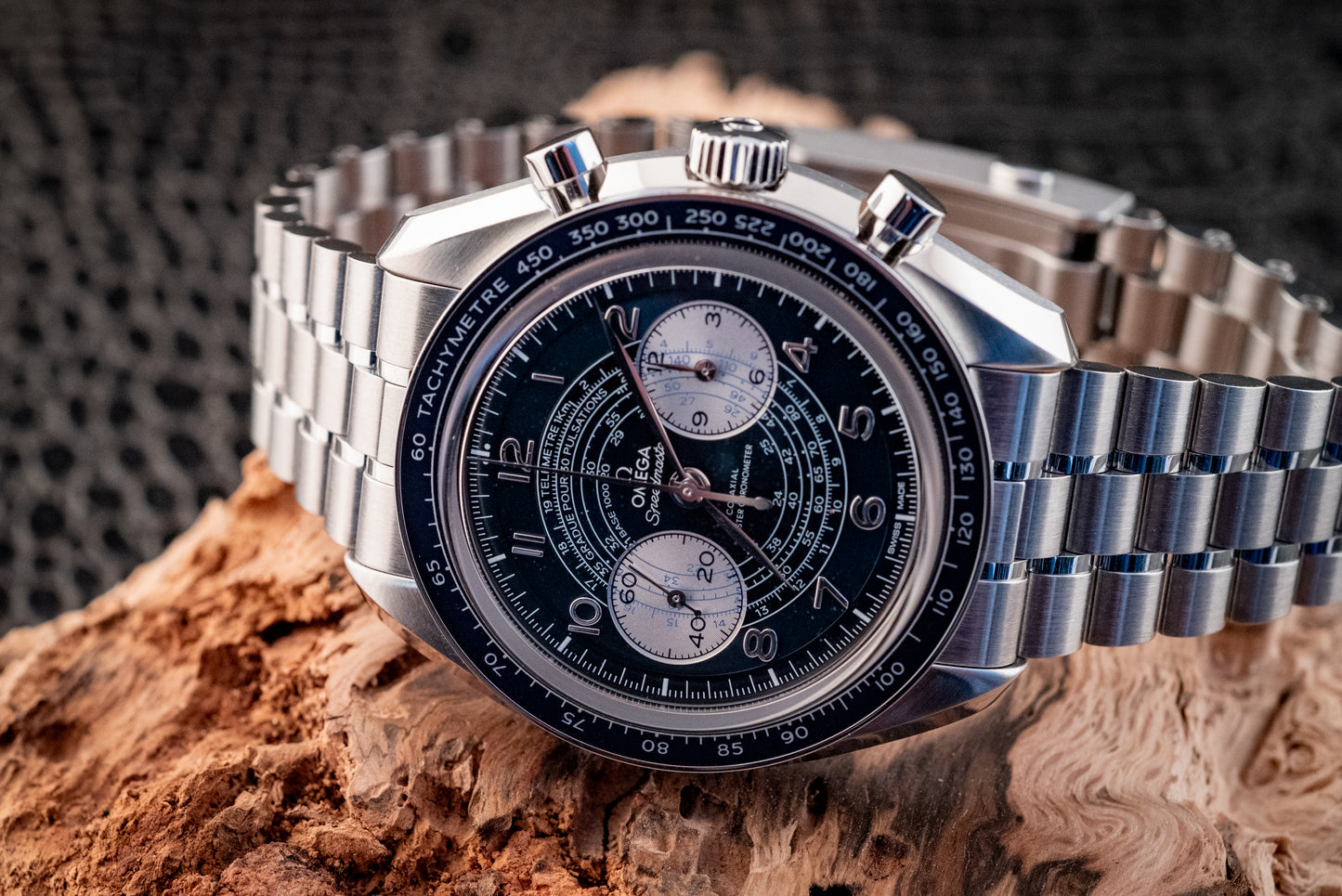 Omega Speedmaster Blue Chronoscope Master Chronometer 2021 Box And Papers Ref 329.30.43.51.03.001
