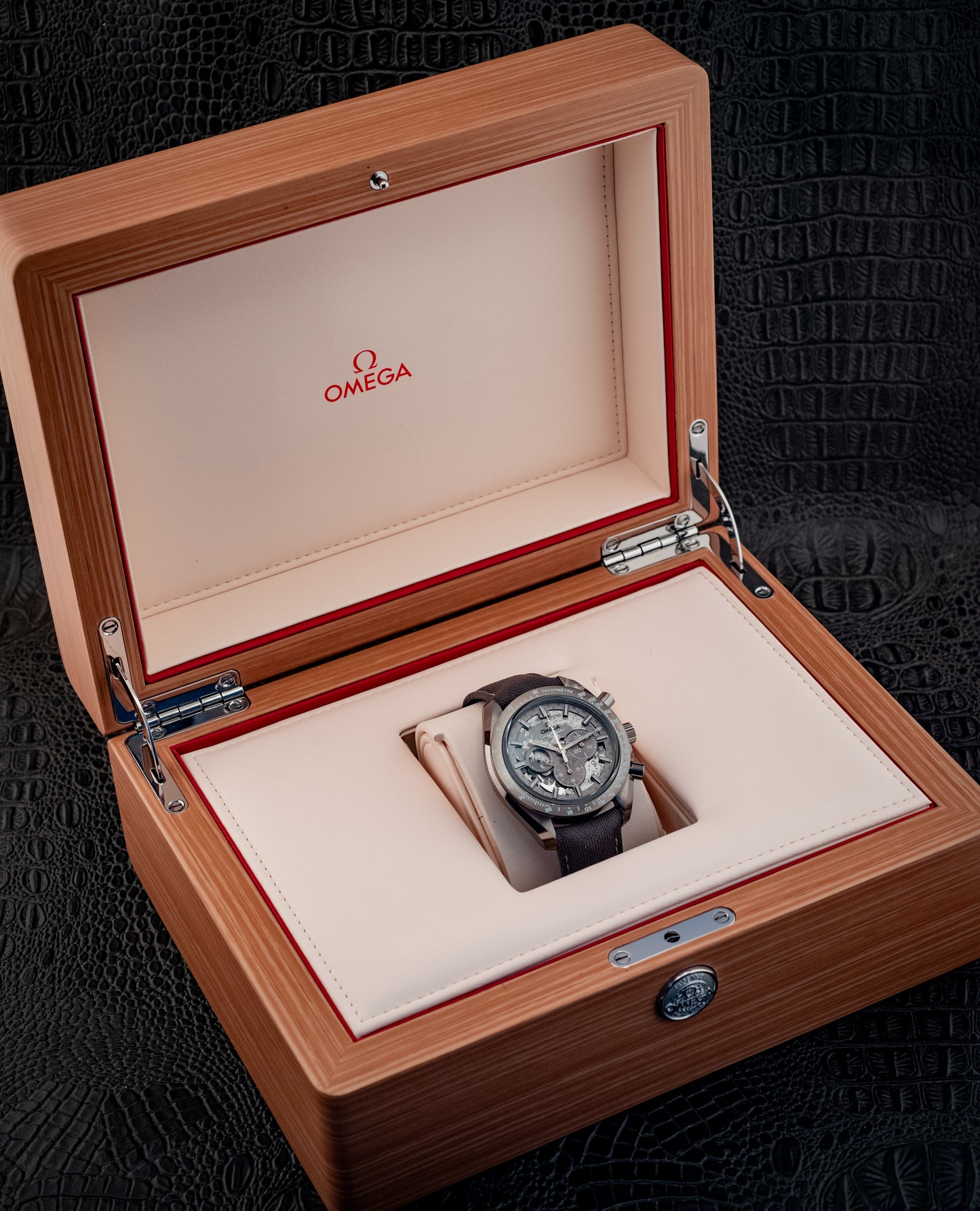 Omega NEW 2026 Dark Side Of The Moon Grey Ceramic 44.25MM Box And Papers Purchase Receipt Ref 310.92.44.50.06.001