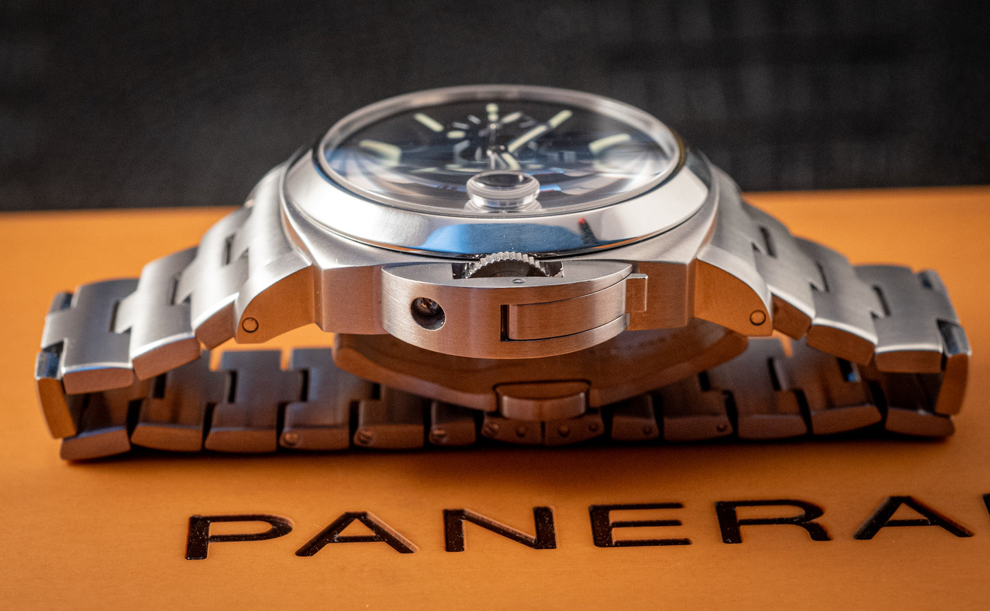 Panerai Luminor Marina On Bracelet Box And Papers Ref PAM00299