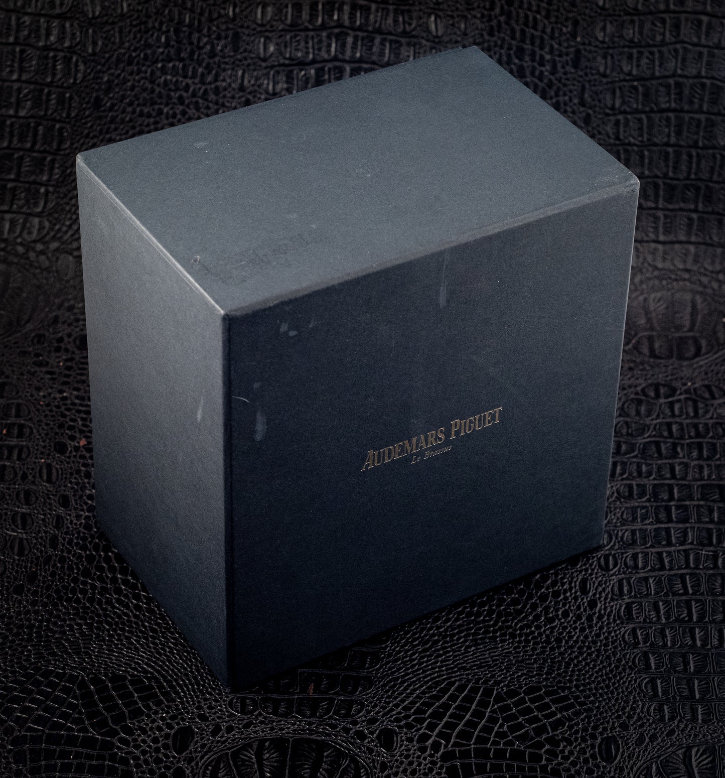 Audemars Piguet Royal Oak Offshore Diver White Dial Additional Blue Strap Box And Papers Ref 15710ST.OO.A010CA.01