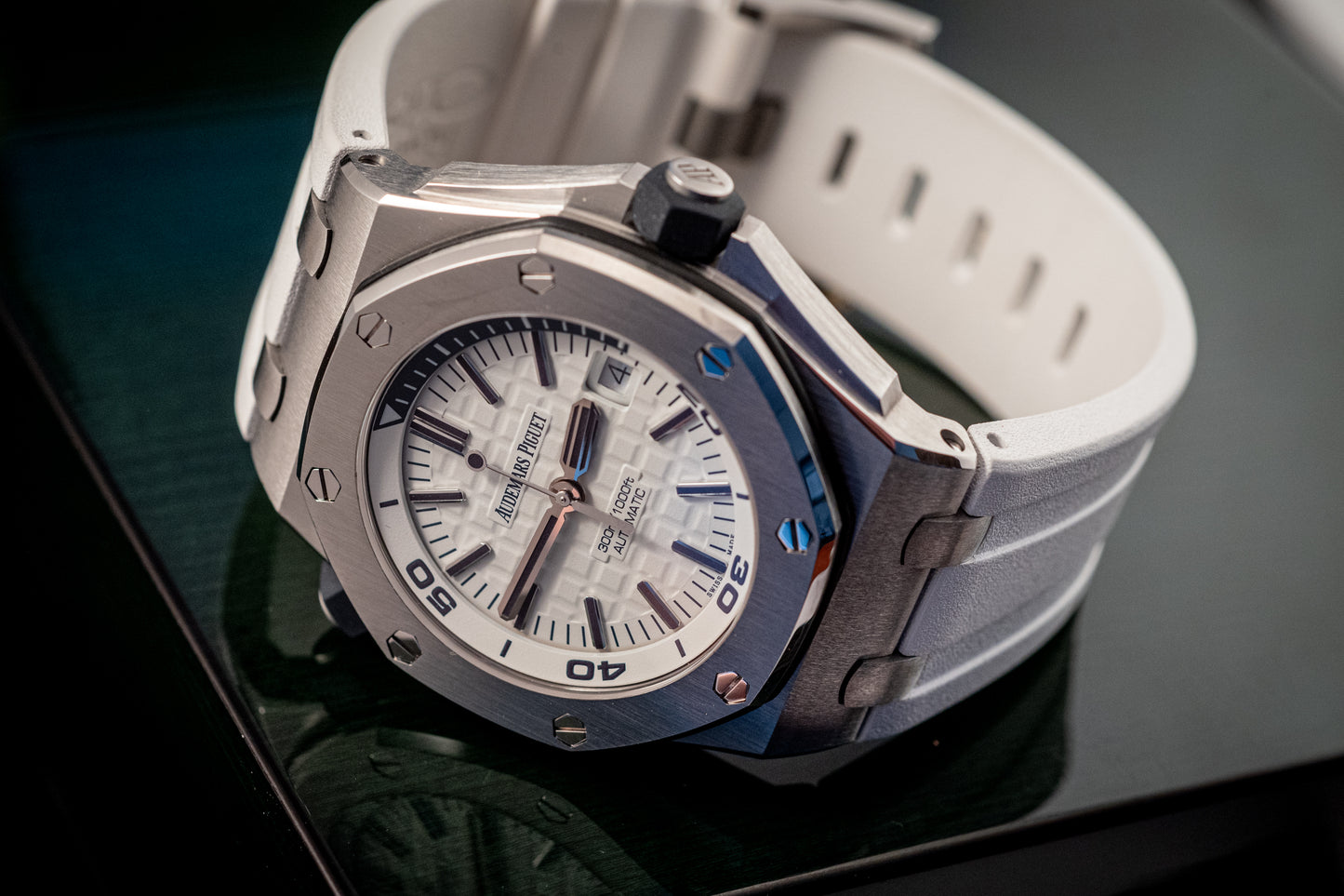 Audemars Piguet Royal Oak Offshore Diver White Dial Additional Blue Strap Box And Papers Ref 15710ST.OO.A010CA.01