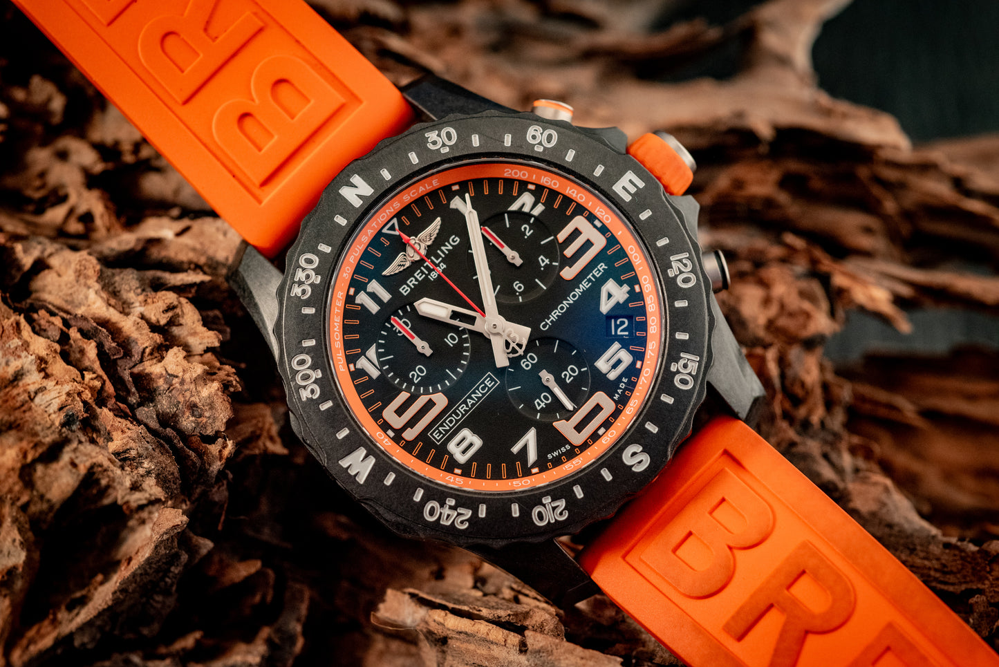 Breitling Endurance Pro 44MM Orange 3 Extra Straps Box And Papers Ref X82310A51B1S1