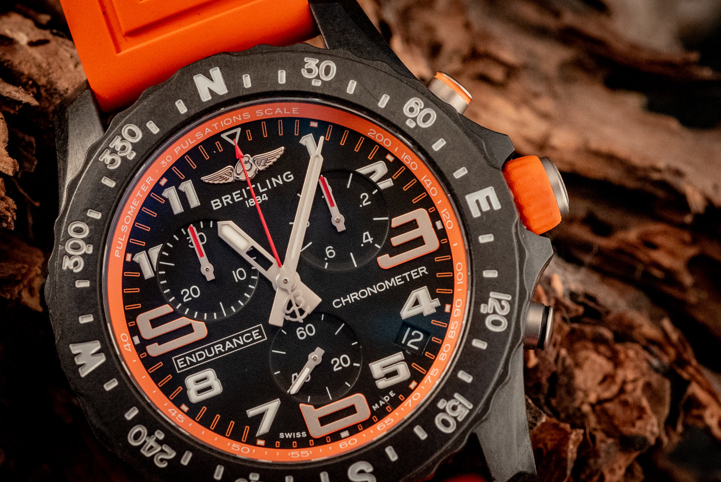 Breitling Endurance Pro 44MM Orange 3 Extra Straps Box And Papers Ref X82310A51B1S1