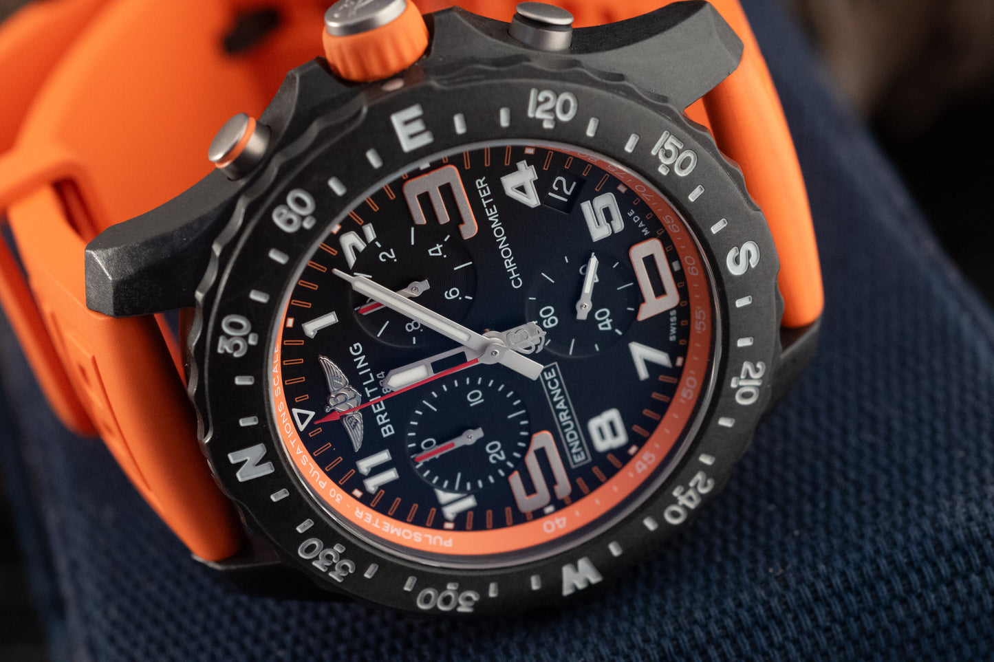 Breitling Endurance Pro 44MM Orange 3 Extra Straps Box And Papers Ref X82310A51B1S1