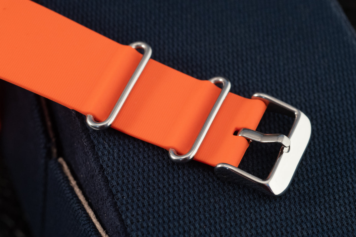 Breitling Endurance Pro 44MM Orange 3 Extra Straps Box And Papers Ref X82310A51B1S1