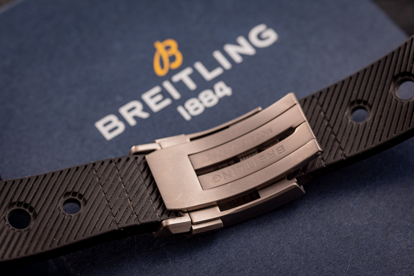 Breitling Avenger Bandit Titanium Ref Number E1338310/M534 Box And Papers 2 Additional Straps