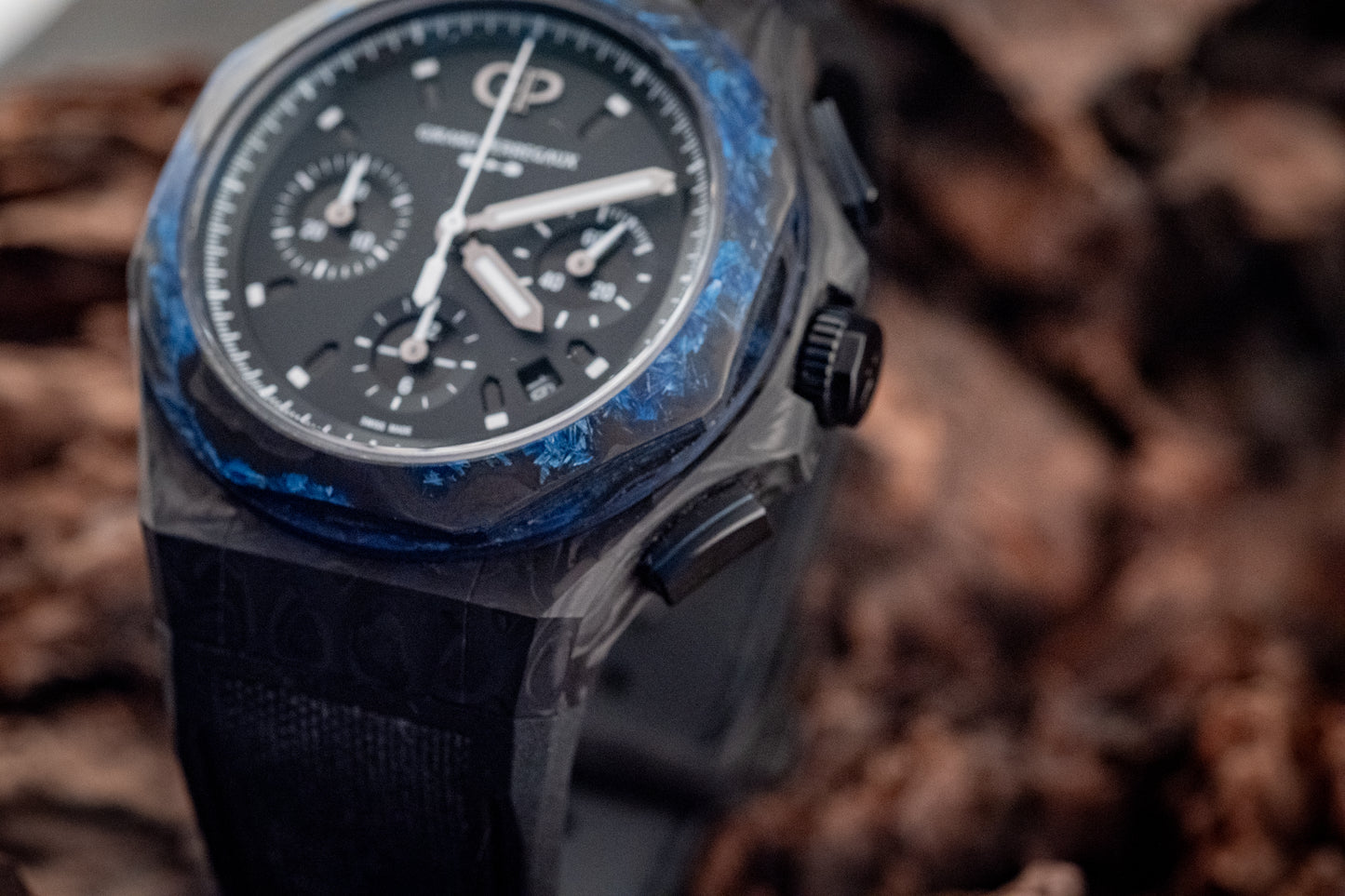 Girard Perregaux Laureato Absolute Wired 2022 Box And Papers Ref 81060-36-694-FH6A